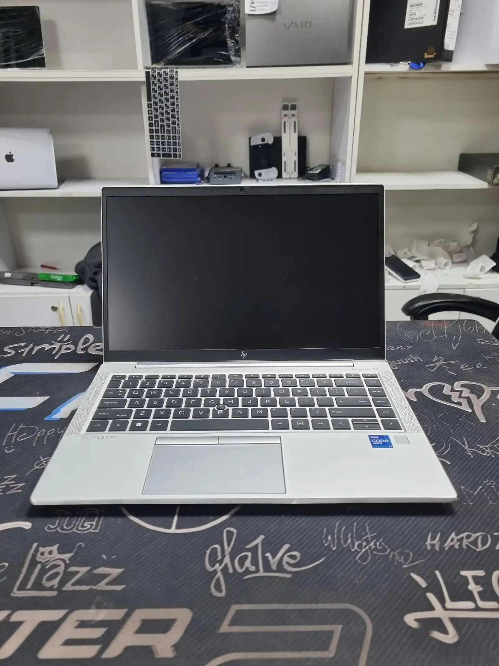 Ноутбук 14.0 HP Elitbook G7 840 i7 1185G7 IrisX ram 16 ssd