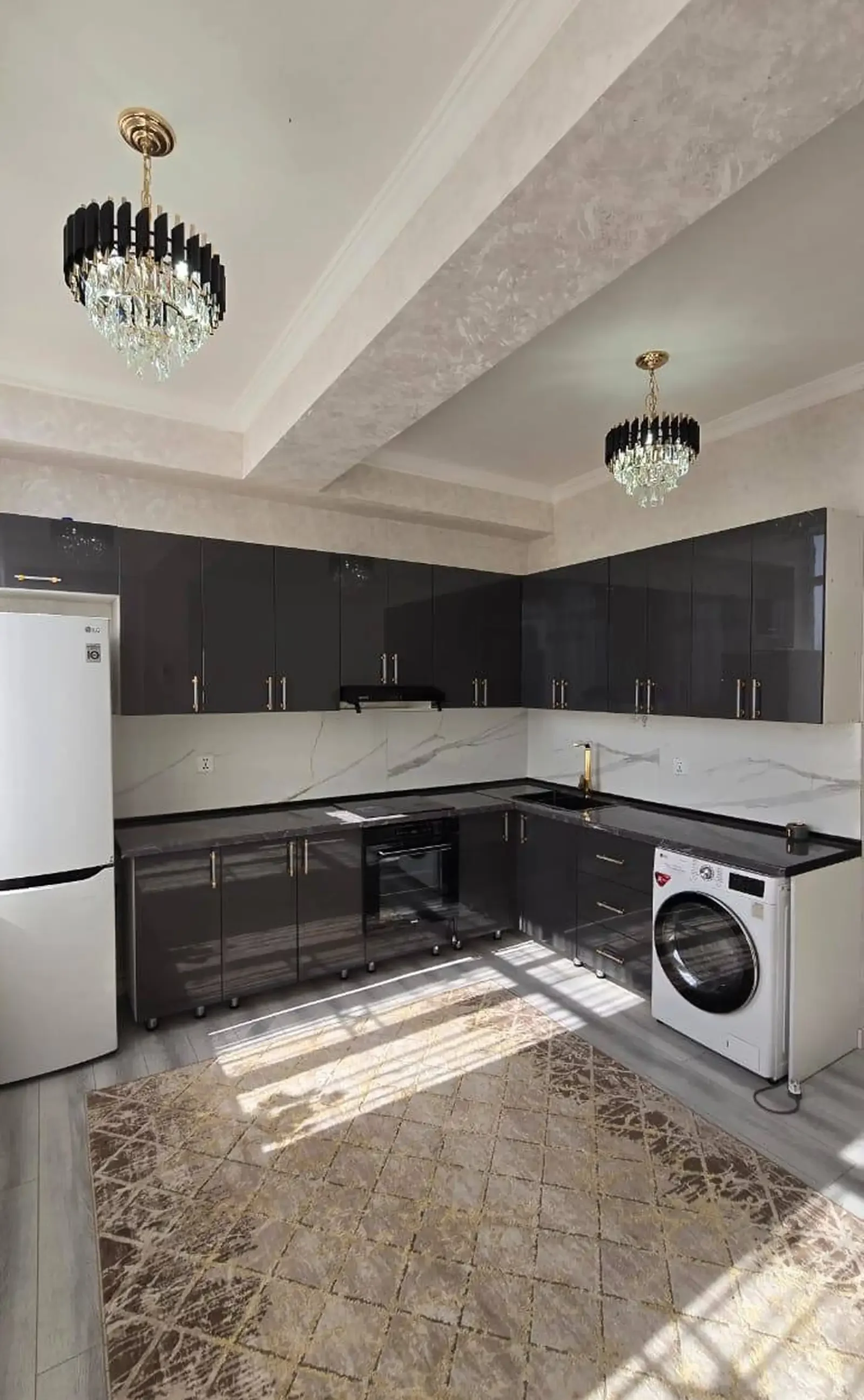 3-комн. квартира, 16 этаж, 88 м², Фирдавси Маладёжни — фото 7