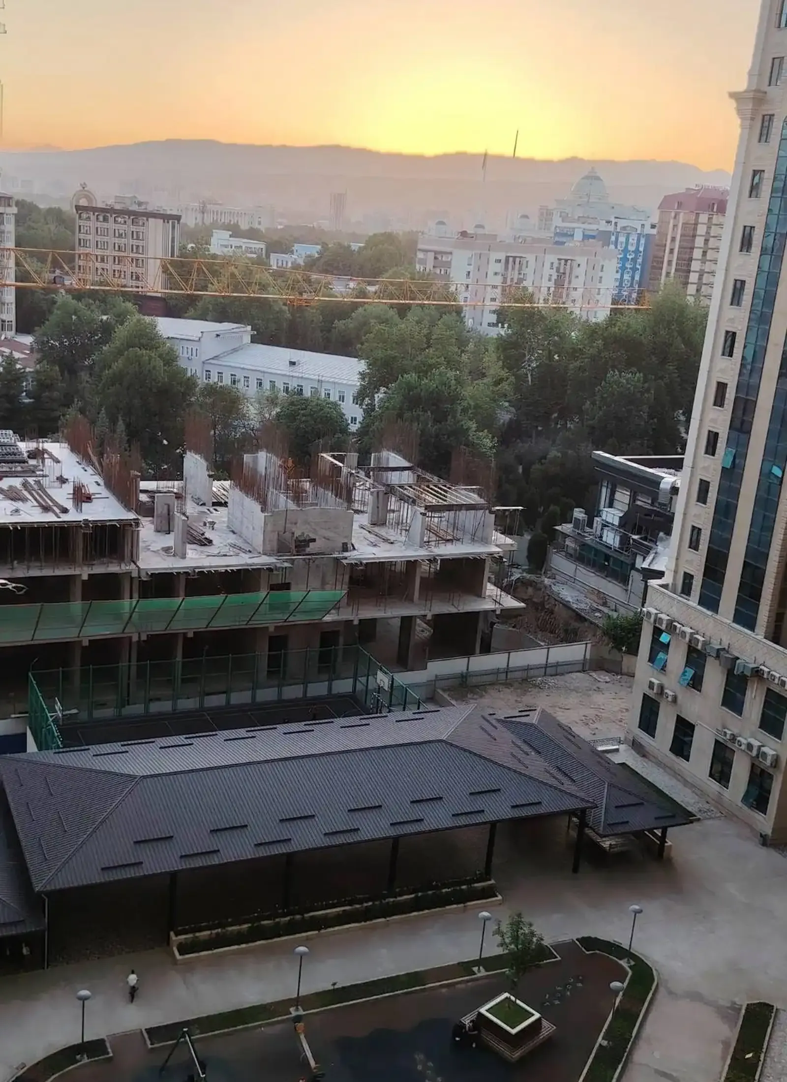 1-комн. квартира, 10 этаж, 47 м², Сомони — фото 2