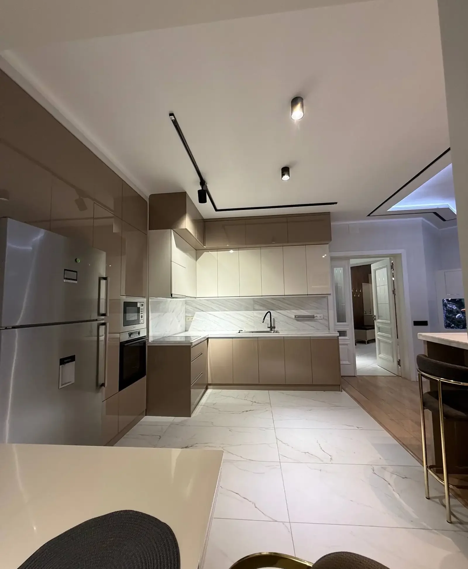 3-комн. квартира, 4 этаж, 168 м², Исмоили Сомони Овир Пули Сангин — фото 7
