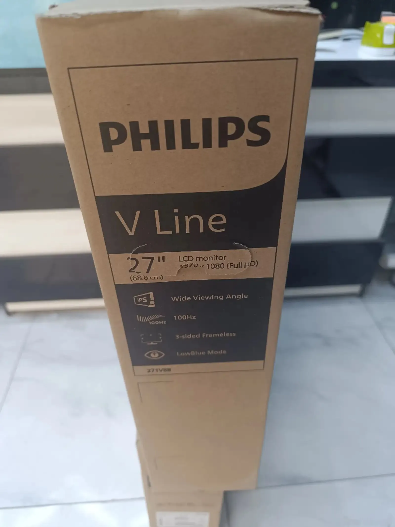 Монитор Philips