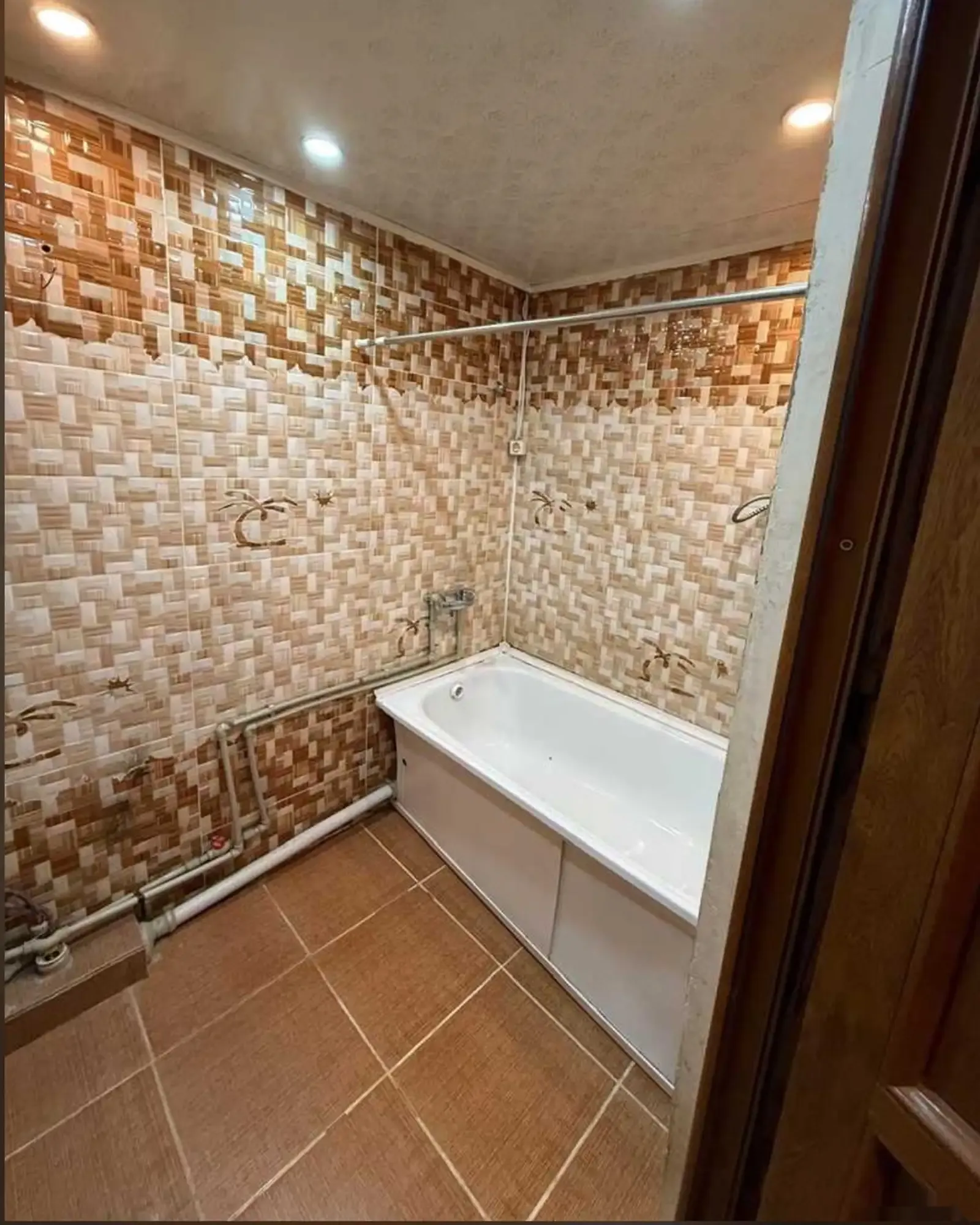 2-комн. квартира, 2 этаж, 60м², 103 мкр