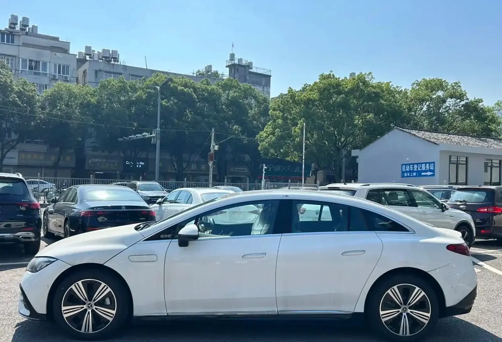 Mercedes-Benz EQE, 2025 на заказ
