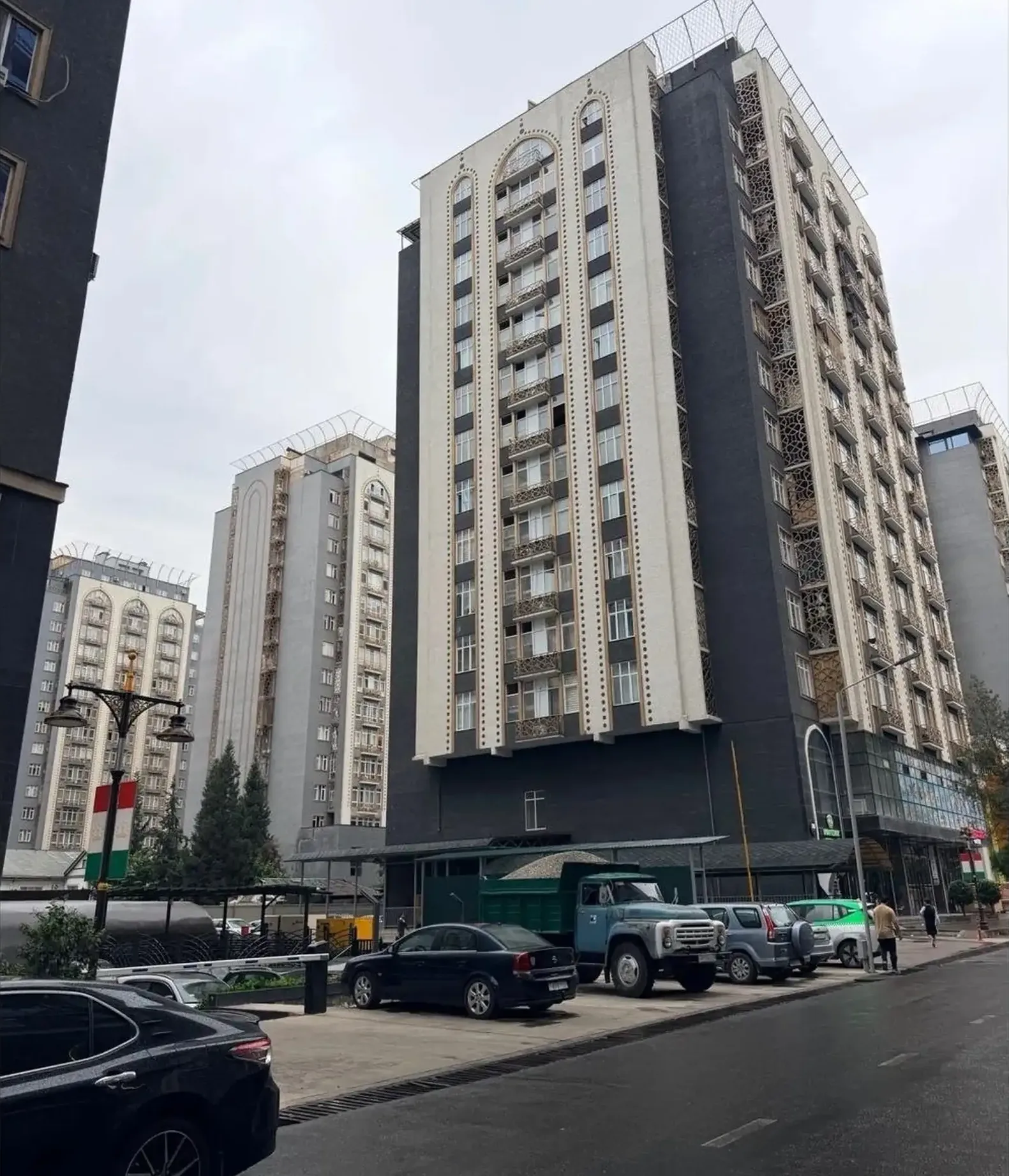 2-комн. квартира, 13 этаж, 77 м², Сомони ОВИР — фото 3