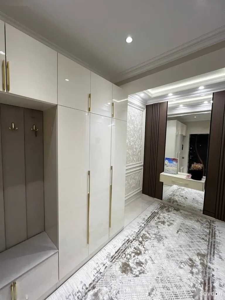 3-комн. квартира, 4 этаж, 93 м², фирдавси