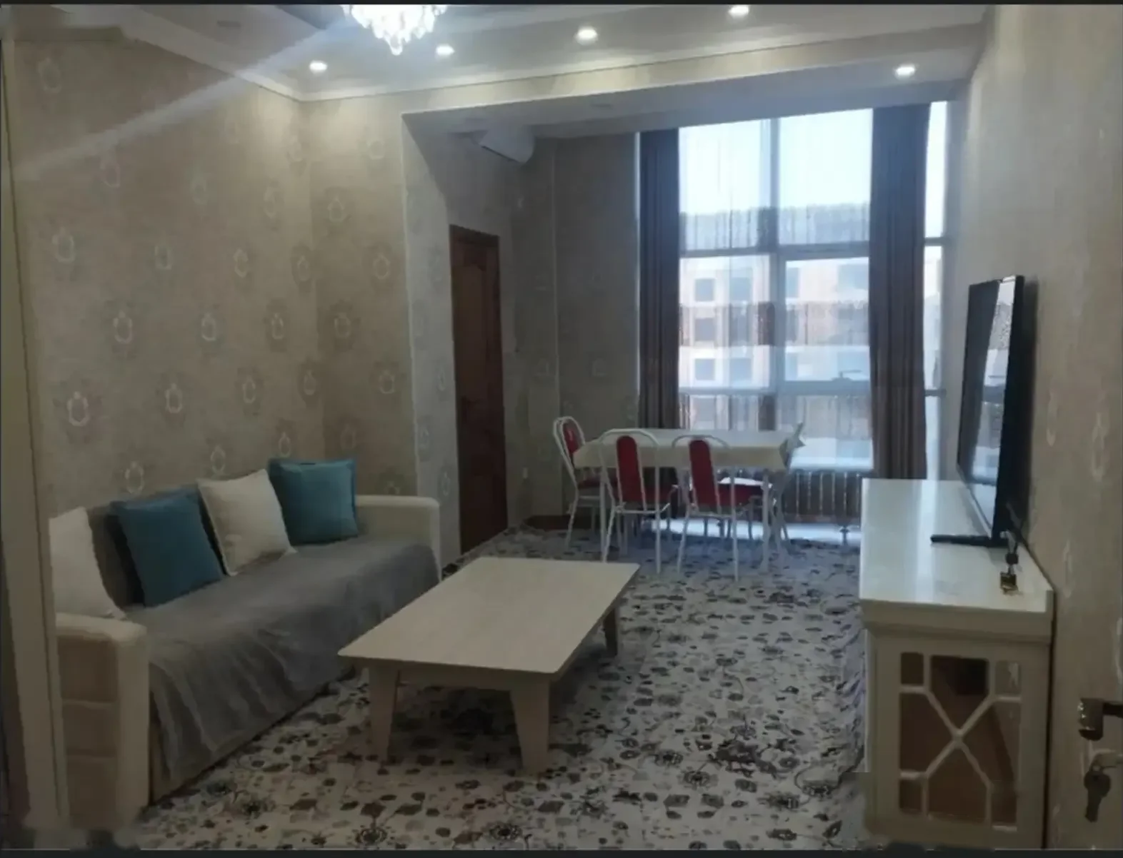 2-комн. квартира, 16 этаж, 52м², Садбарг дом Гелос — фото 2