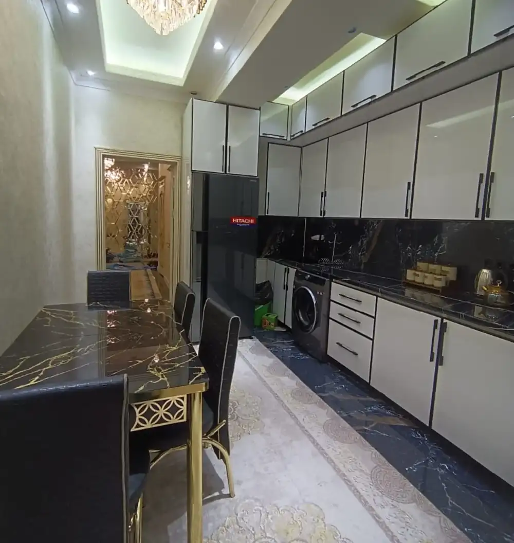 4-комн. квартира, 10 этаж, 120м², Шохмансур бари Пайкар Созидания ру баруи Гостиница Хилтон