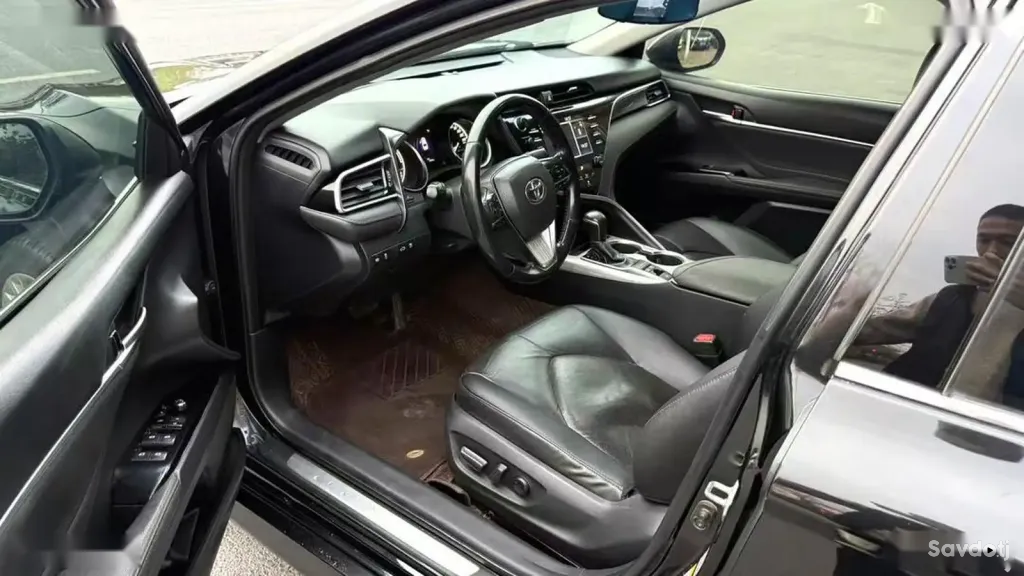 Toyota Camry, 2018