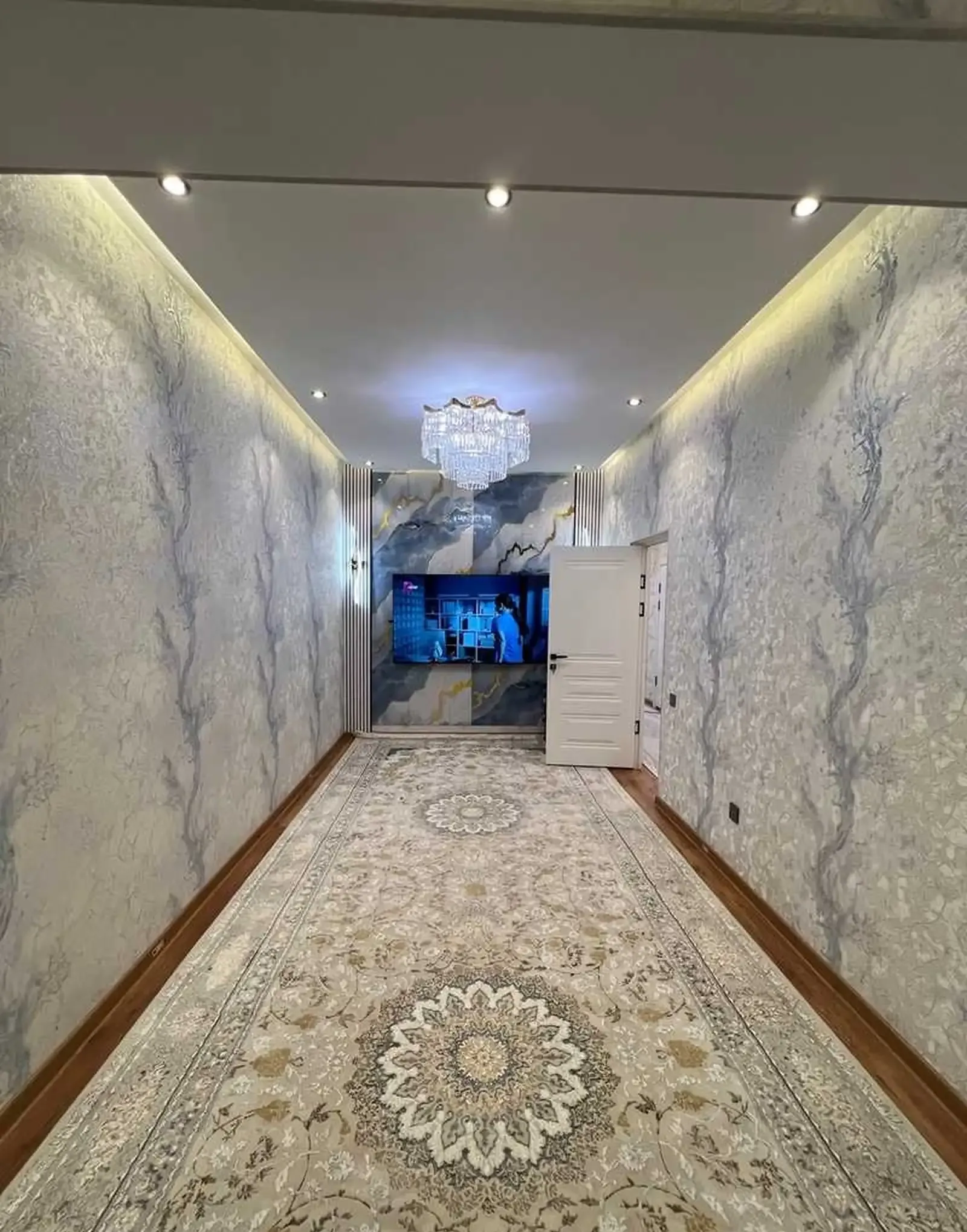 2-комн. квартира, 11 этаж, 65м², Цирк — фото 5