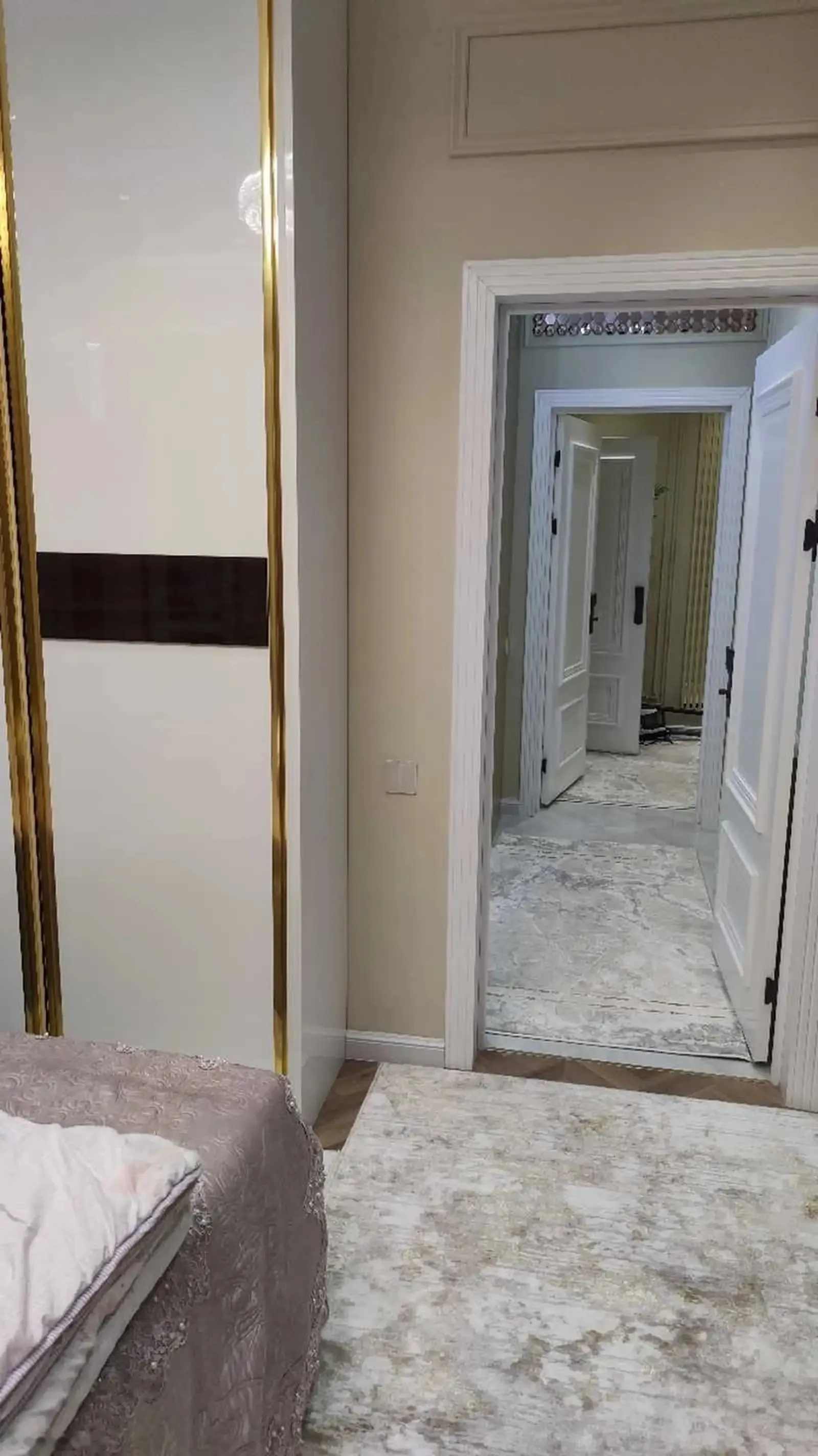 2-комн. квартира, 4 этаж, 65м², зелёный бозор