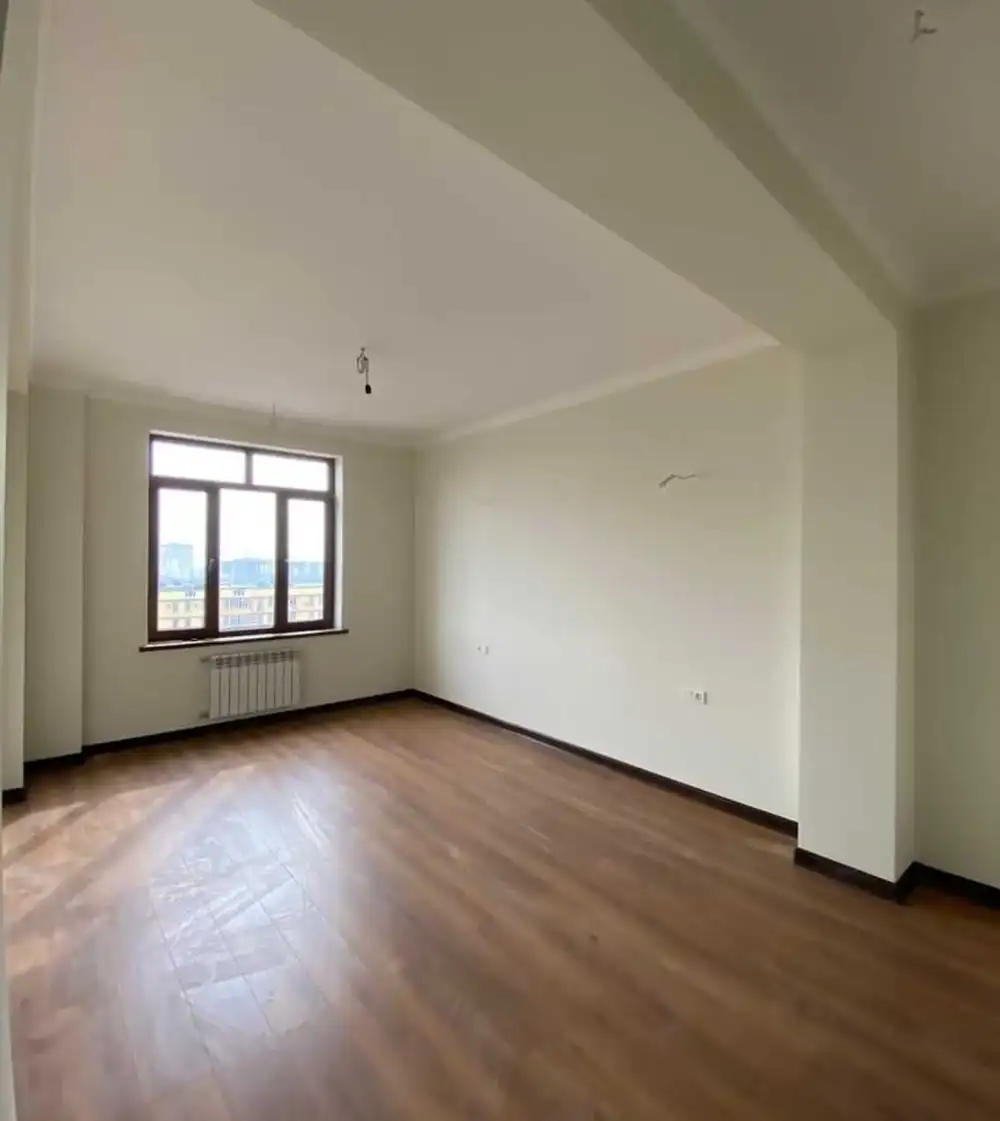 4-комн. квартира, 9 этаж, 178 м², И. Сомони — фото 3