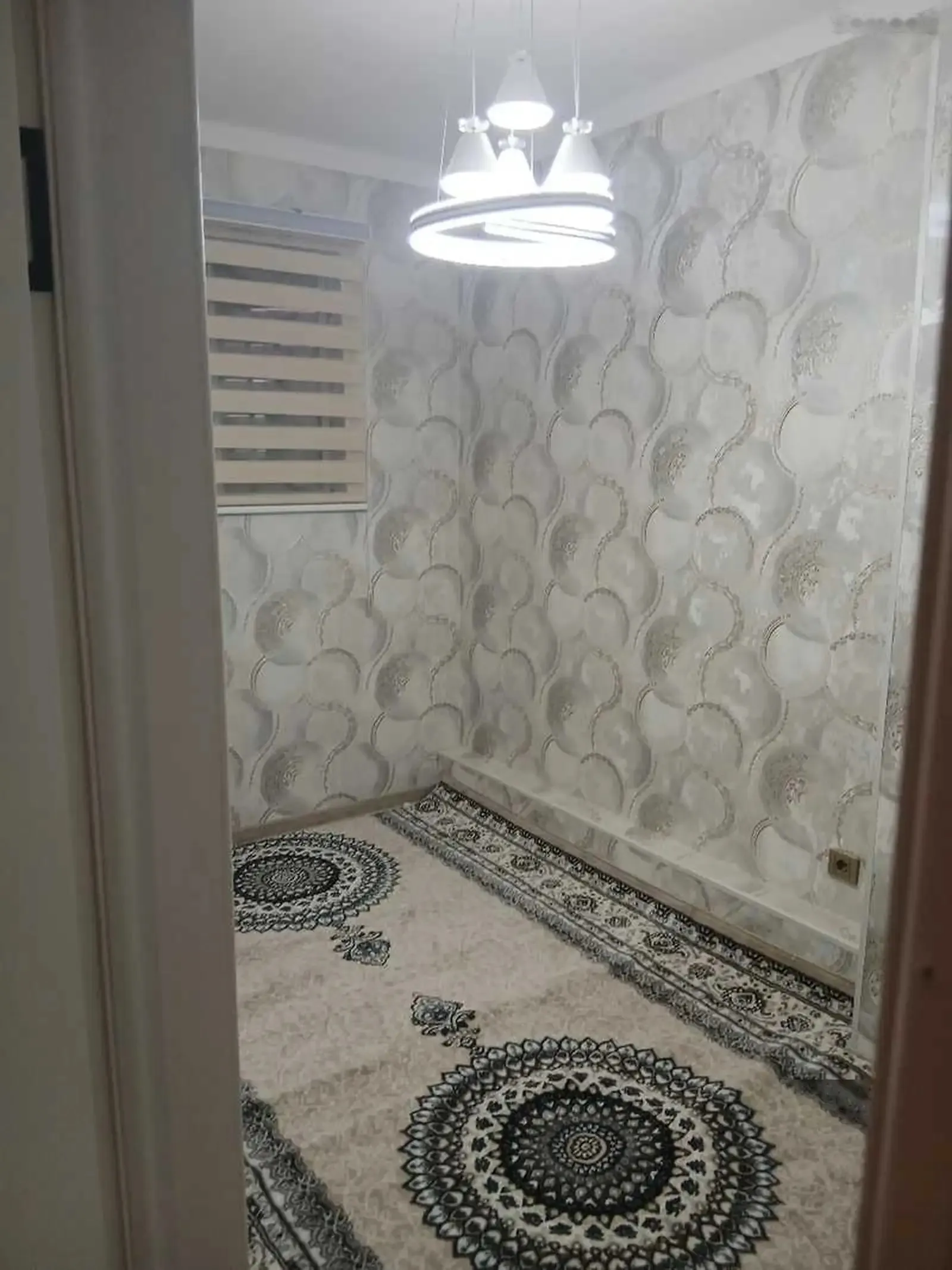 3-комн. квартира, 4 этаж, 80м², Фирдавси — фото 2