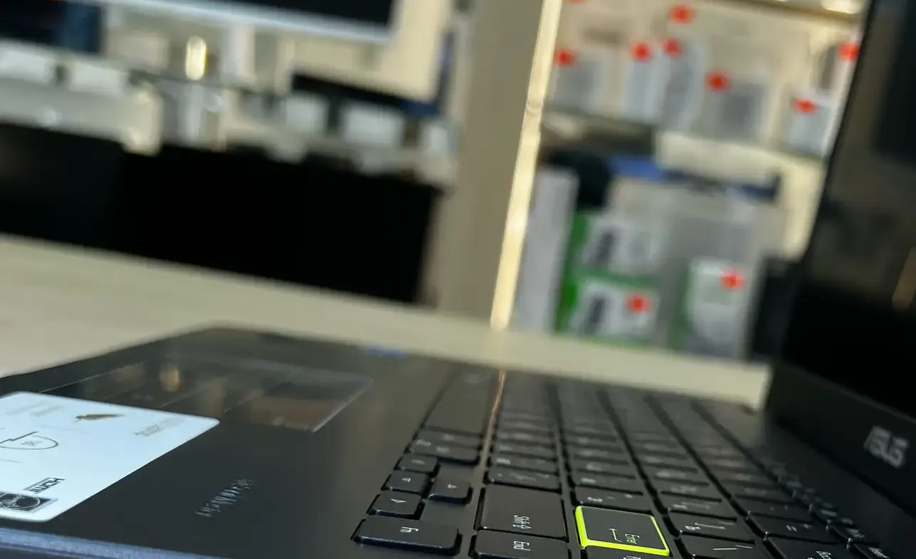Ноутбук Asus E410KA