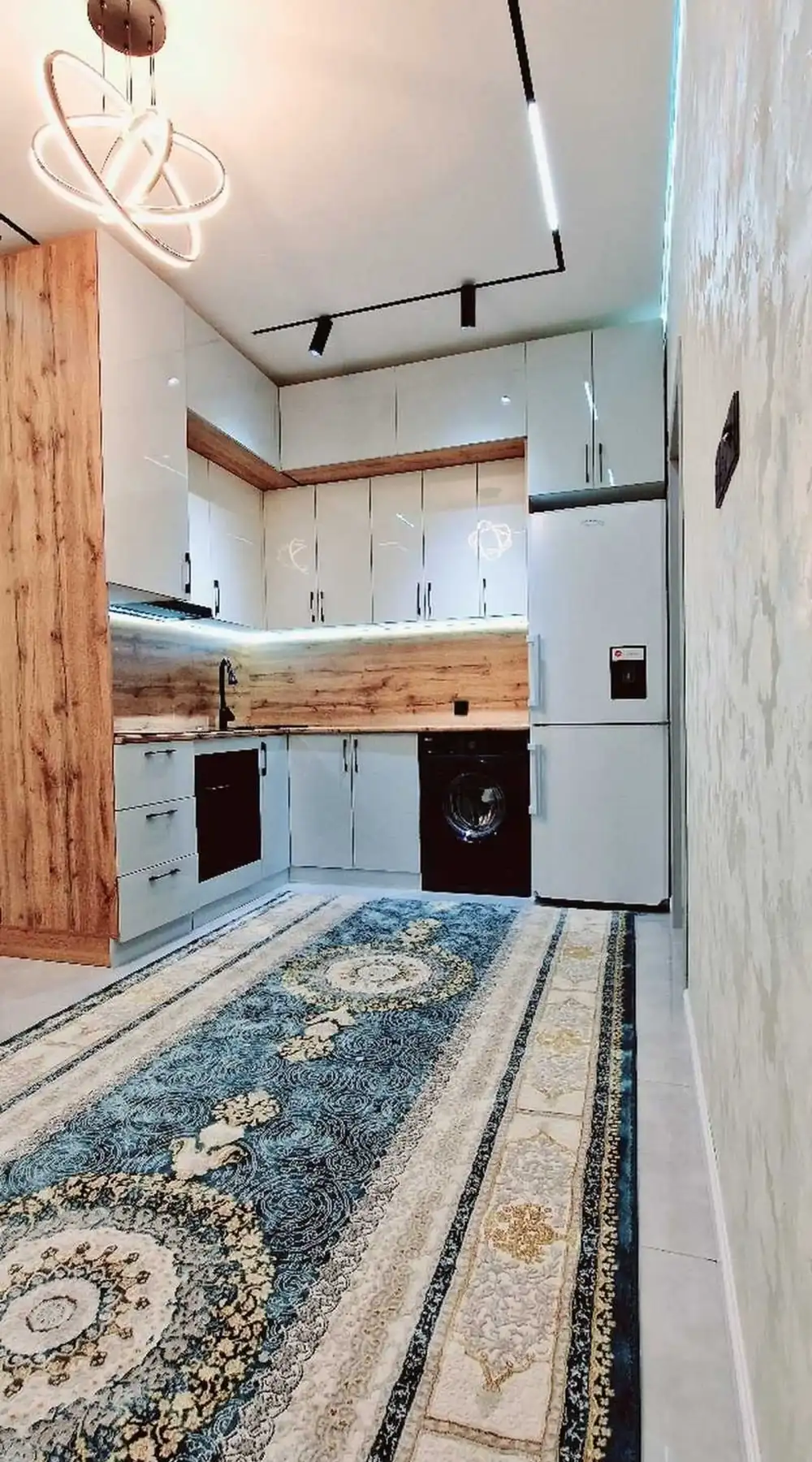 3-комн. квартира, 8 этаж, 110м², 33 мкр, назди Управление ГАИ, бари Лицей Умари Хайём — фото 9