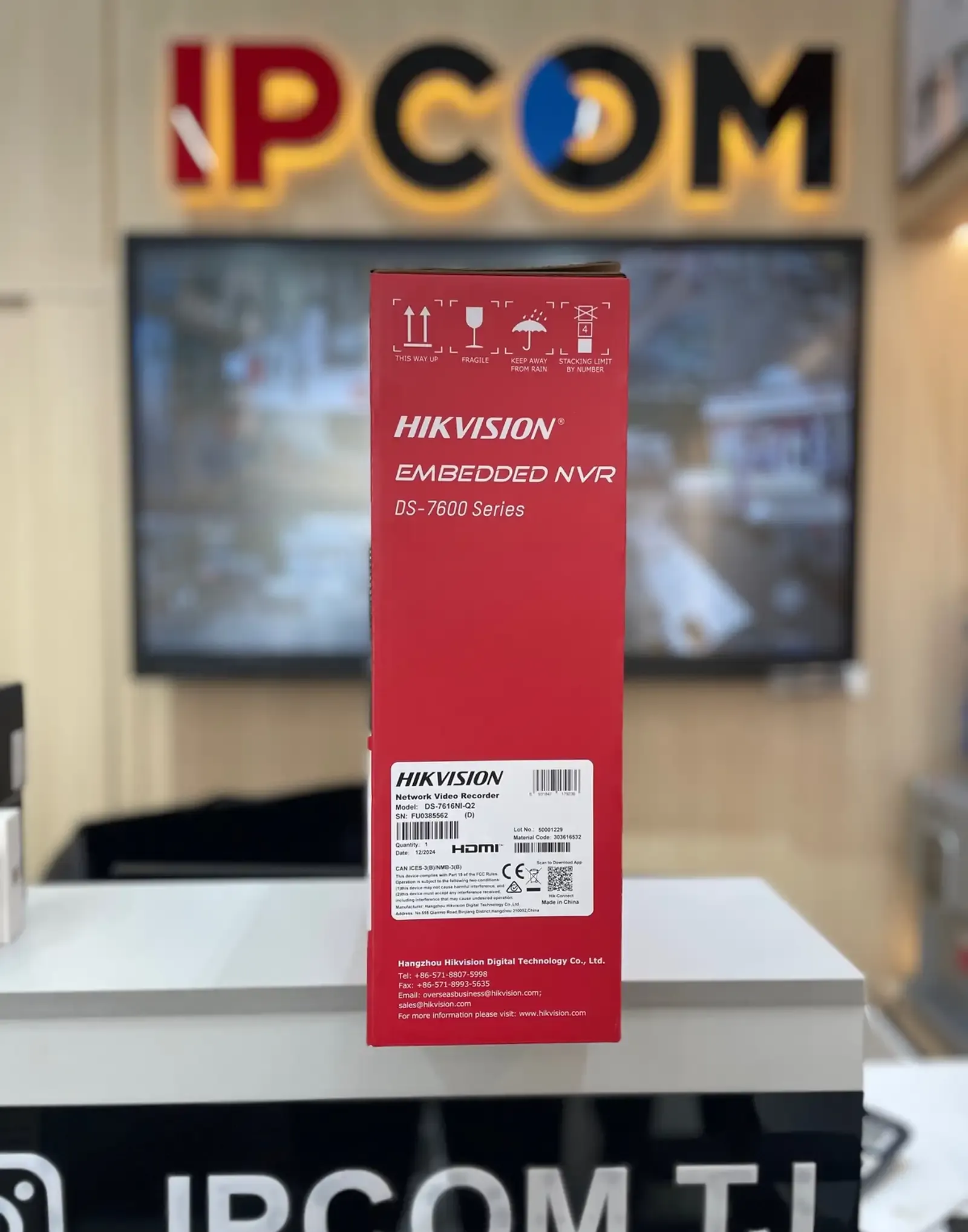 Видеорегистратор IP Hikvision DS-7616NI-Q2