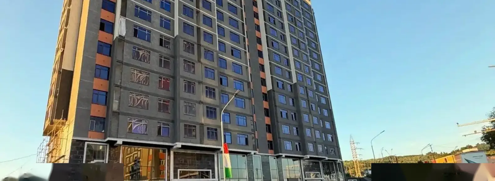 3-комн. квартира, 15 этаж, 101 м², И. Сомони — фото 2