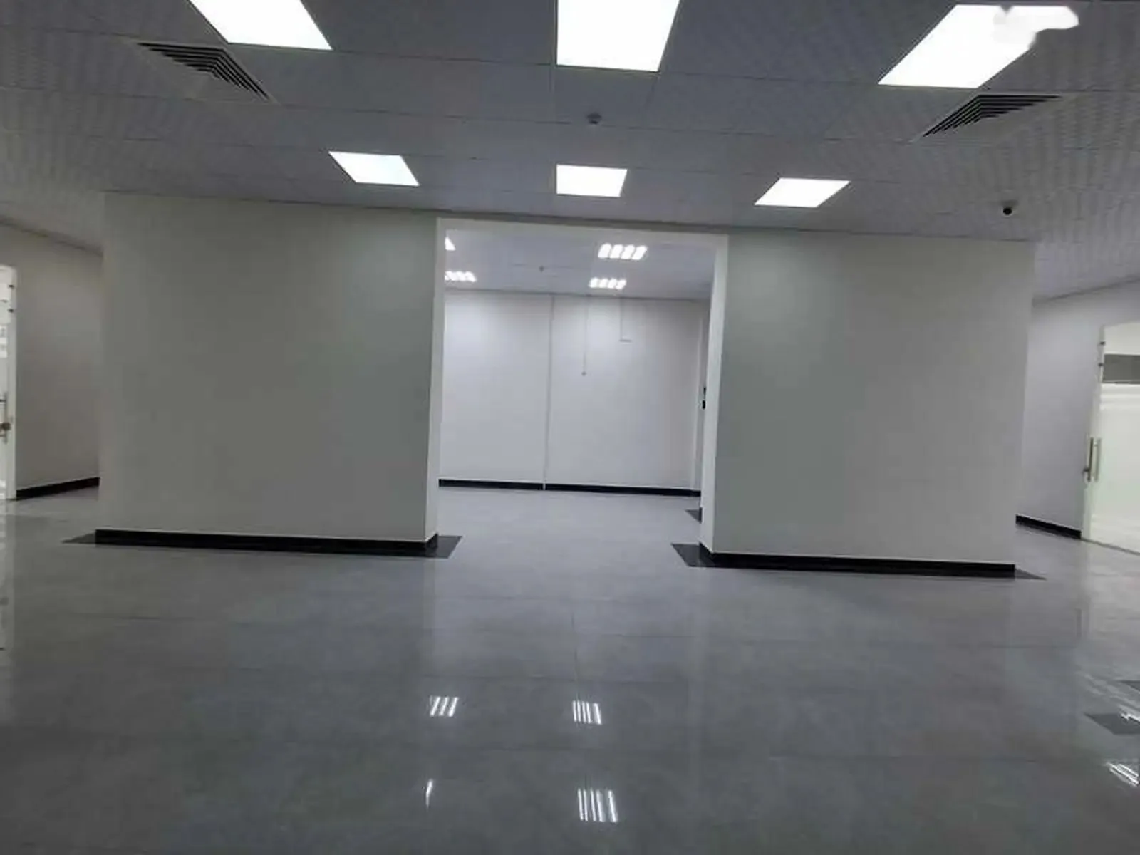 Помещение под офис, 400м², сино