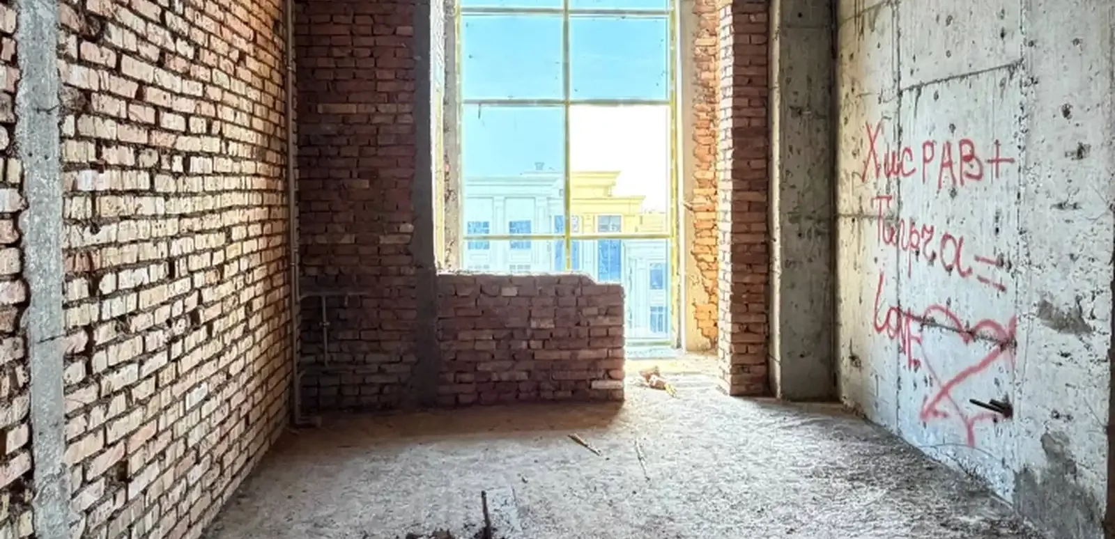 2-комн. квартира, 17 этаж, 61 м², Шохмансур