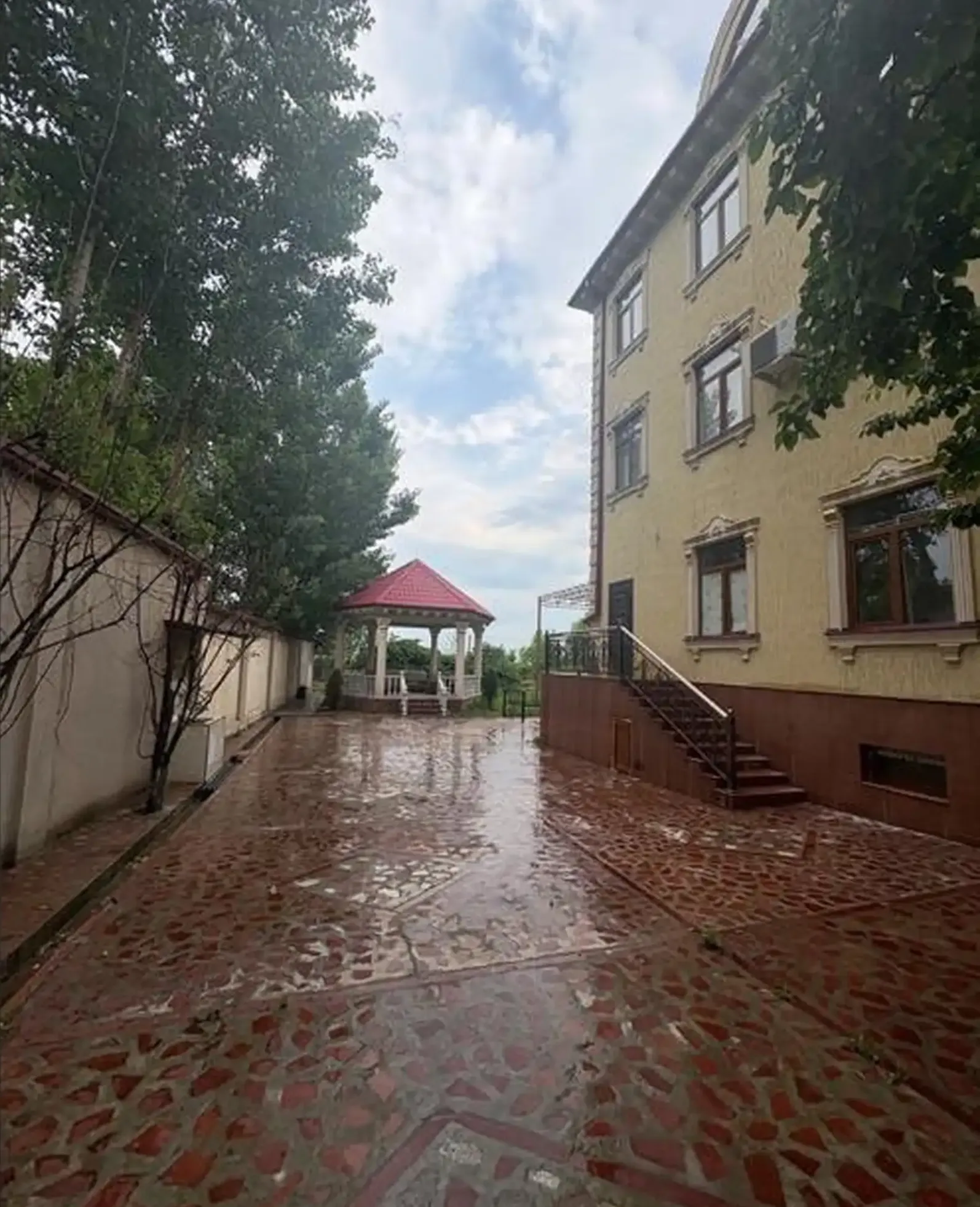3-этажный, 3 комнатный дом, 700 м², Чоряккорон — фото 4