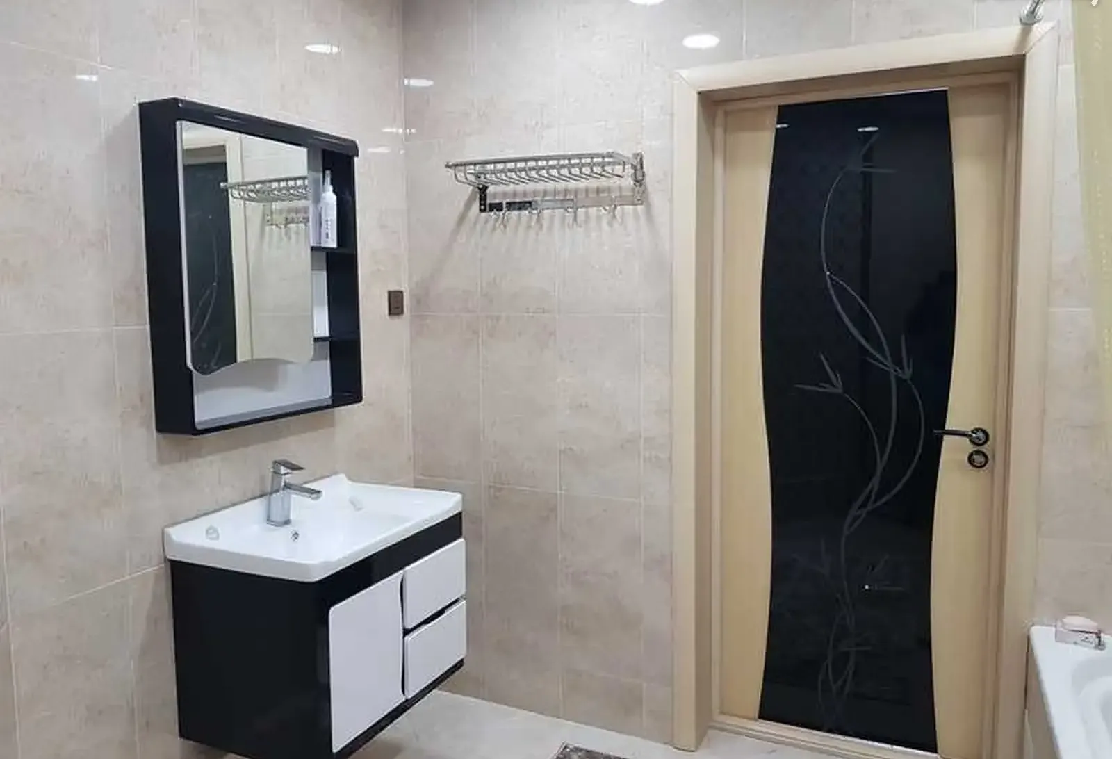 4-комн. квартира, 4 этаж, 130м², И.Сомони — фото 2