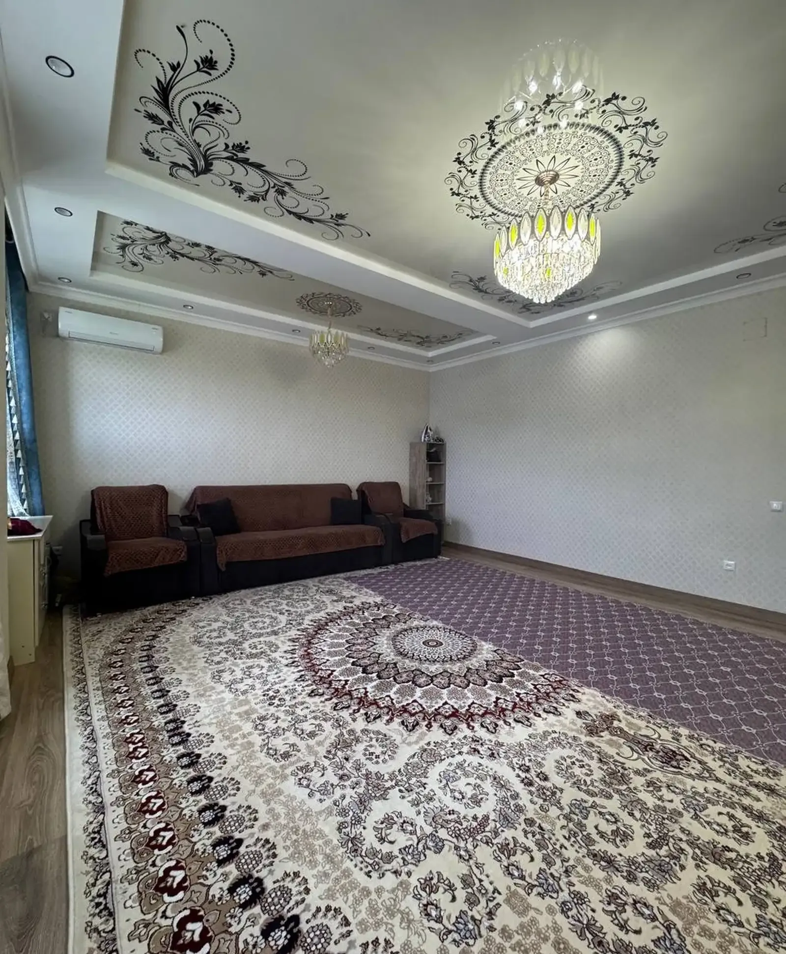3-комн. квартира, 9 этаж, 121 м², Ваданасос — фото 2