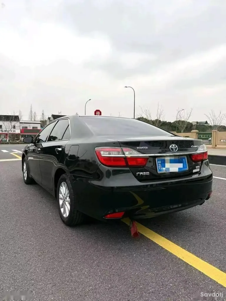 Toyota Camry, 2016