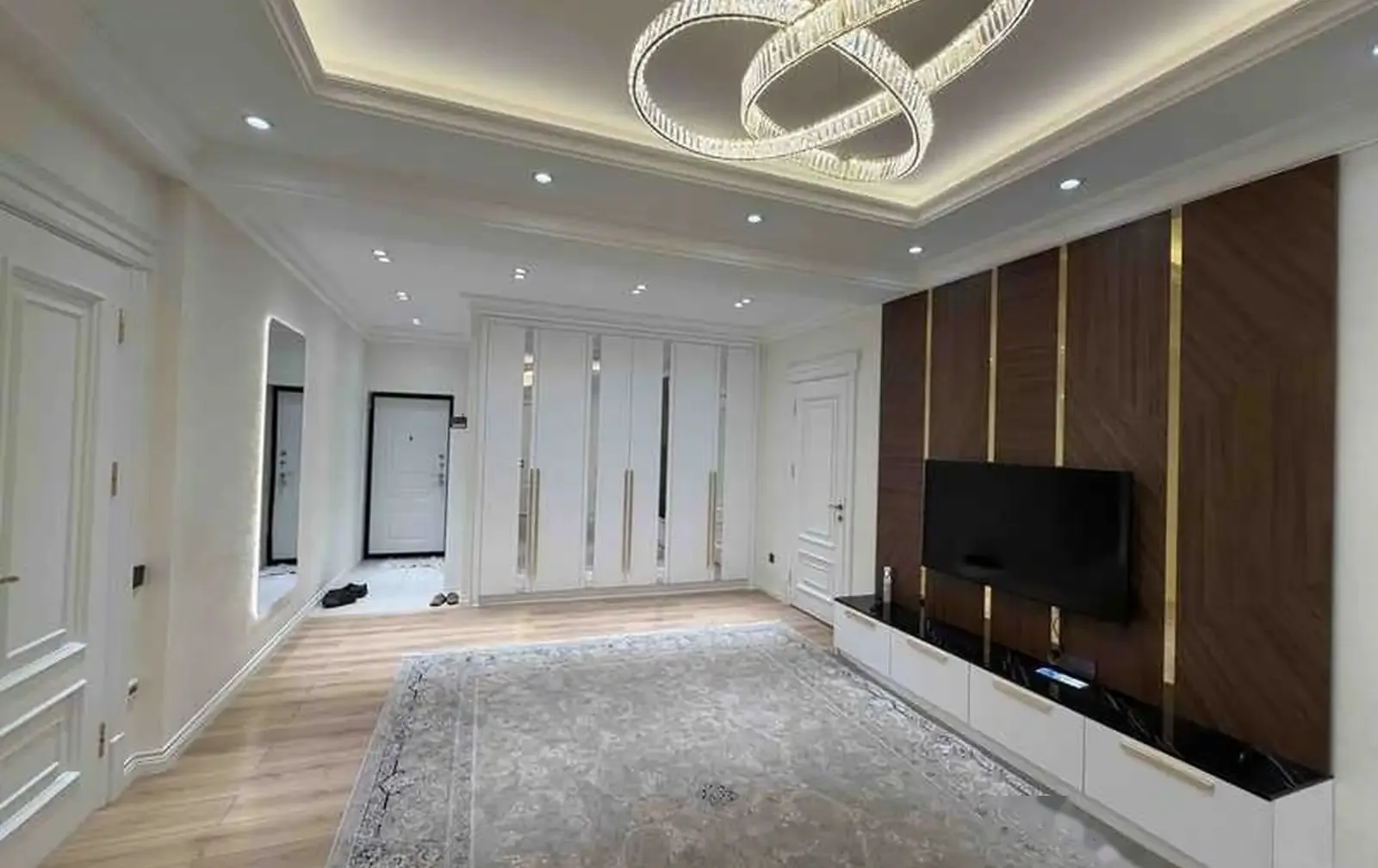 3-комн. квартира, 5 этаж, 130м², И.Сомони — фото 10