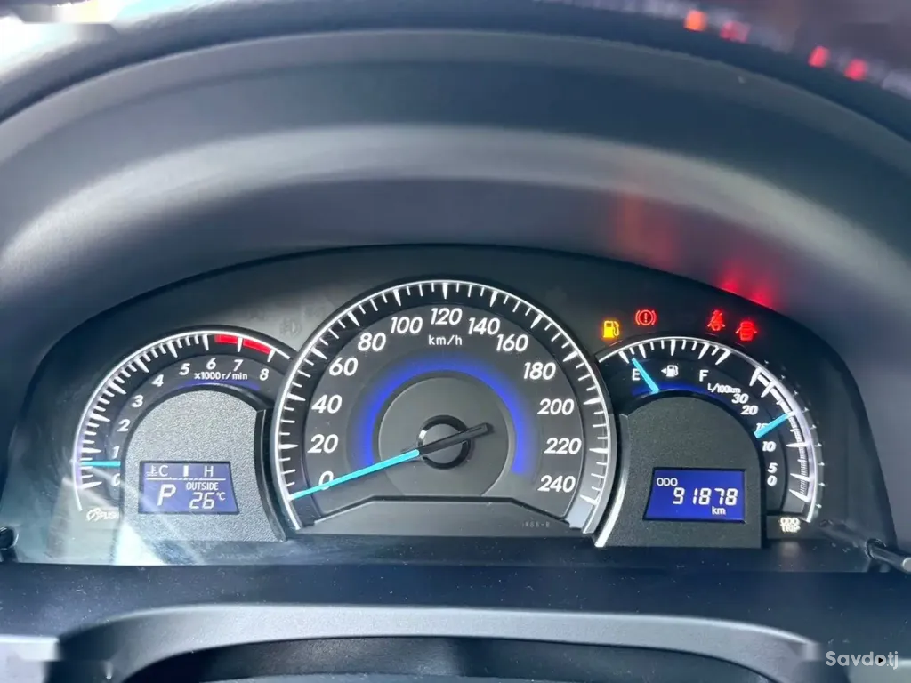 Toyota Camry, 2016