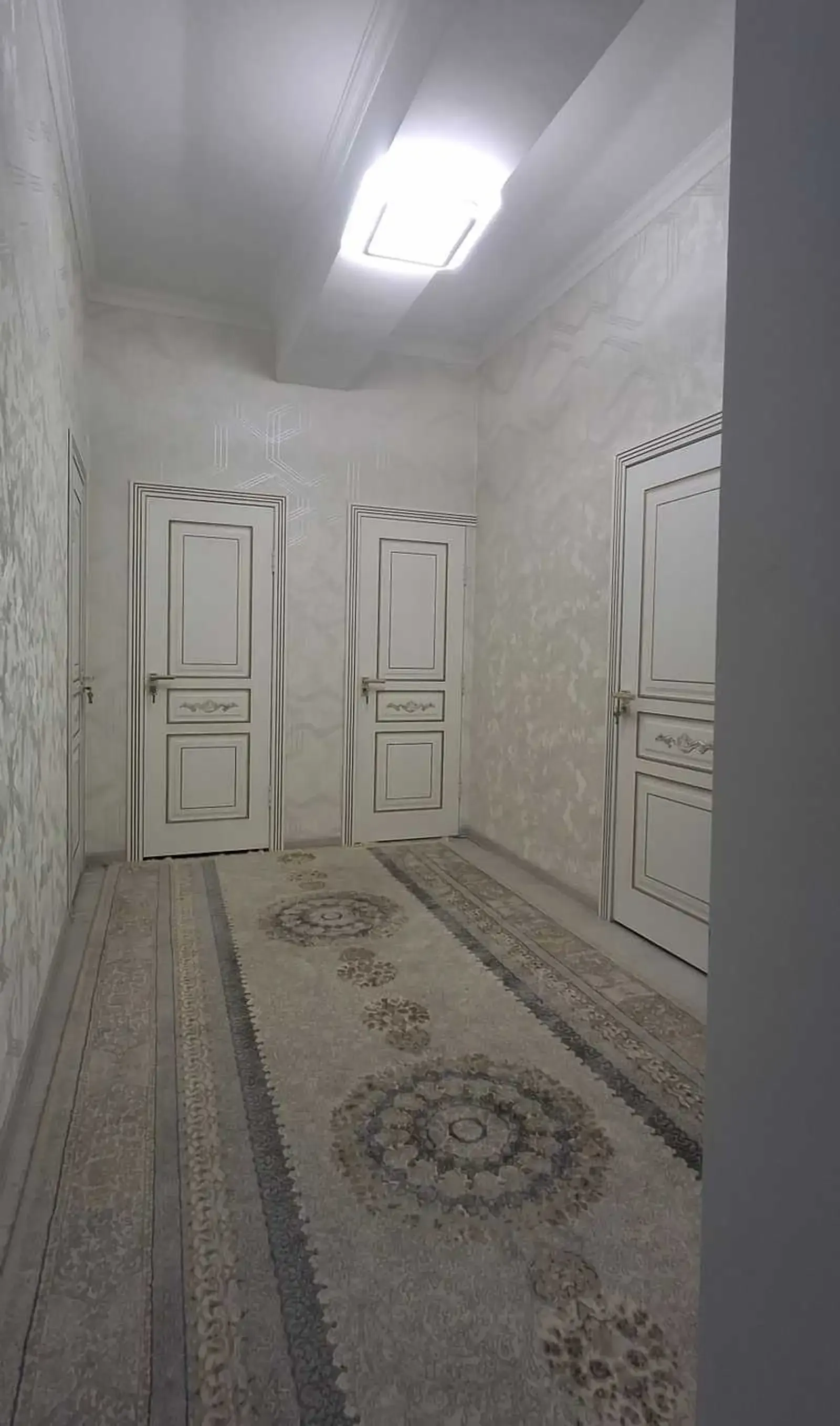 3-комн. квартира, 4 этаж, 100м², Фирдавси 64-мкр ру ба руи Бозори Корвон — фото 3