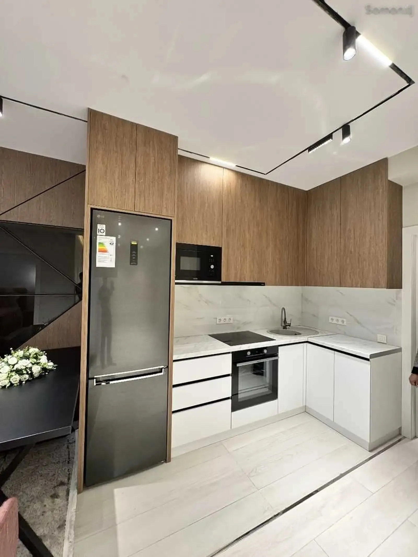 2-комн. квартира, 10 этаж, 65м², 2 роддом — фото 6