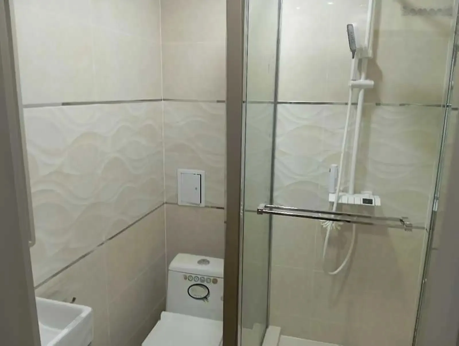 3-комн. квартира, 4 этаж, 140м², ж/д Вокзал — фото 8