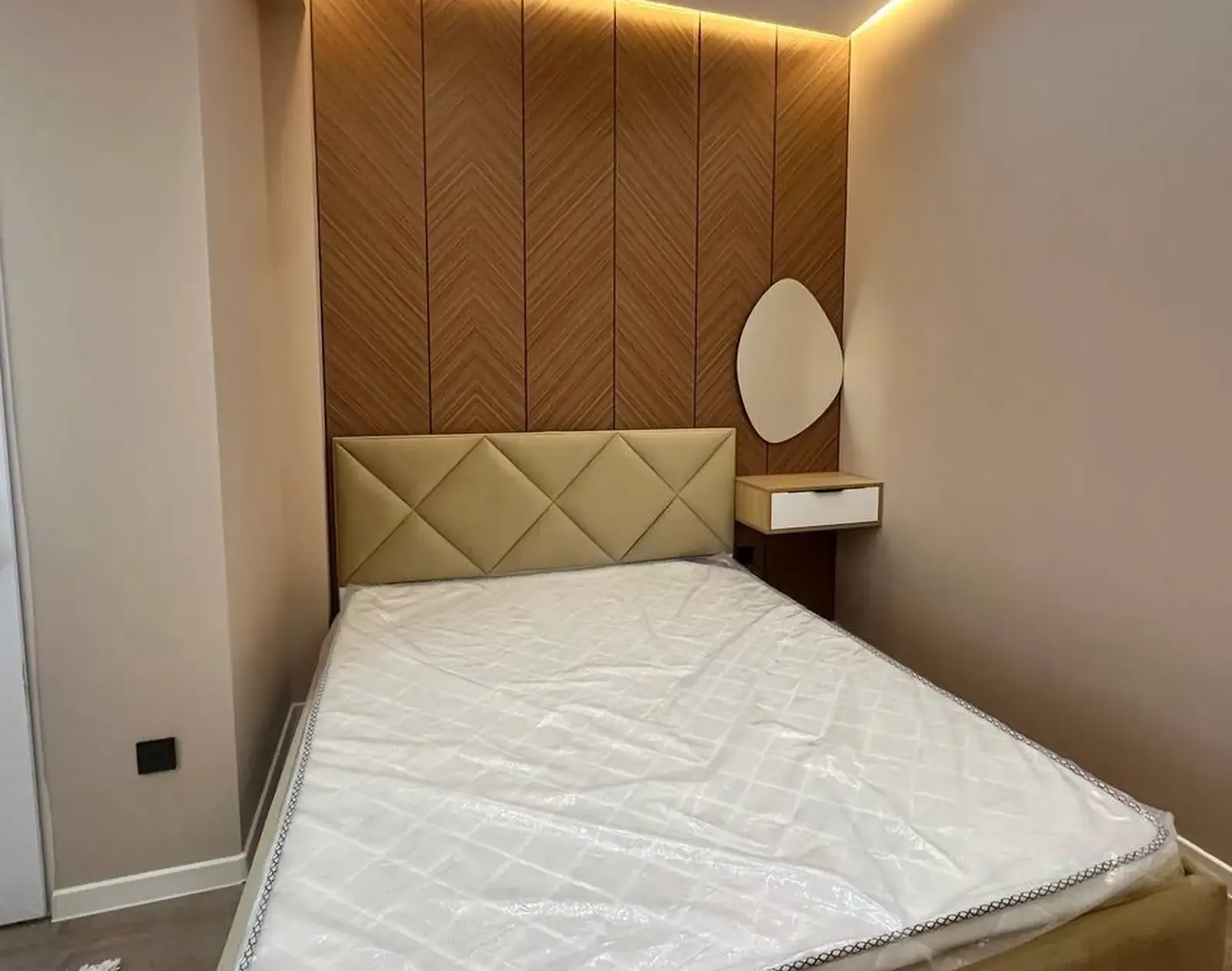 2-комн. квартира, 9 этаж, 71 м², Шохмансур