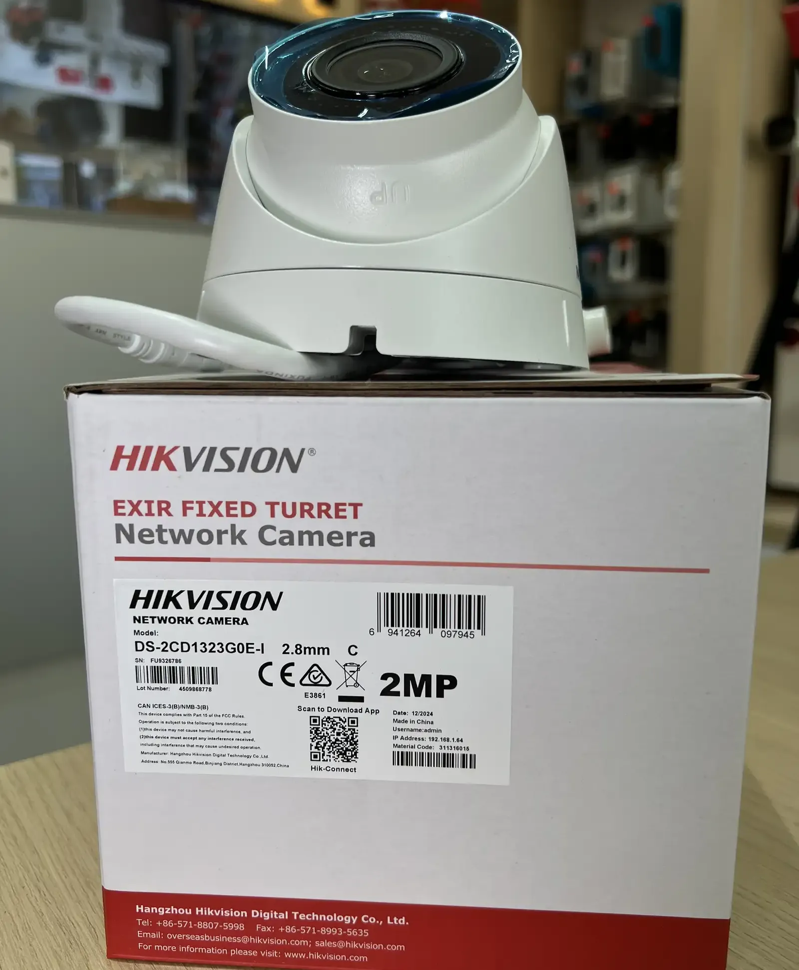 Камера внутренняя IP Hikivision DS-2CD1323G0E-I2,8mmO-STD
