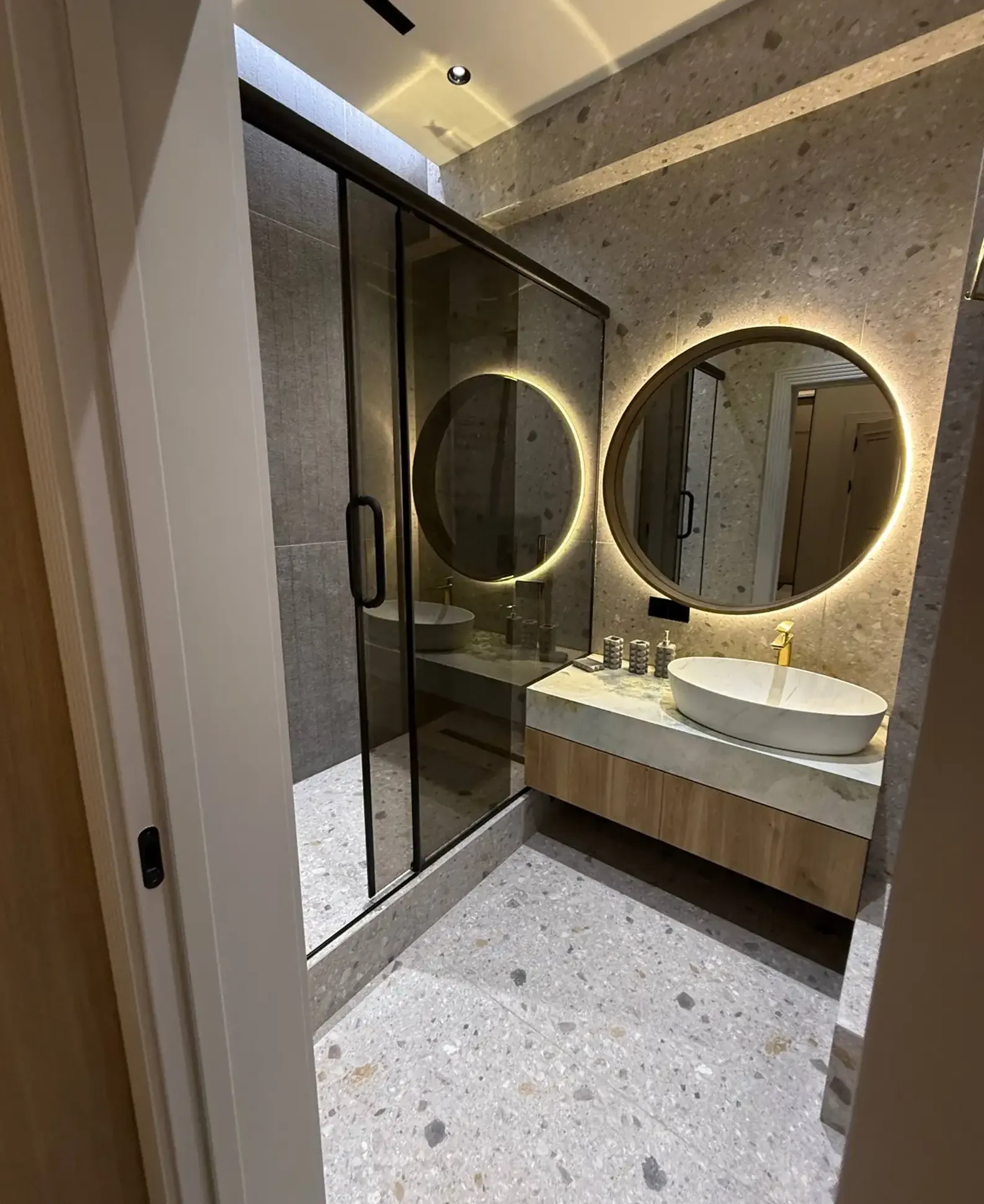 3-комн. квартира, 18 этаж, 81 м², Исмоили Сомони Сафина — фото 7