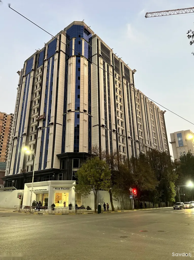 3-комн. квартира, 8 этаж, 165 м², Улица Абдулкосима Лохути 8/6
