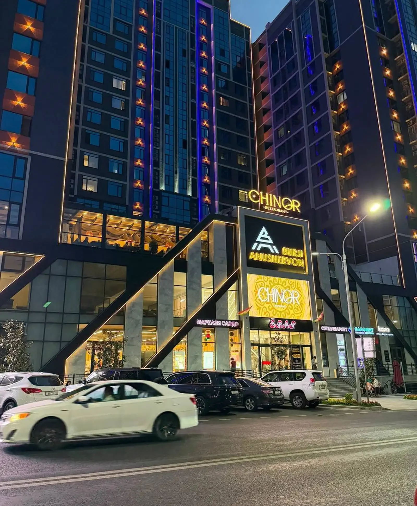 6-комн. квартира, 6 этаж, 300 м², Исмоили Сомони — фото 3