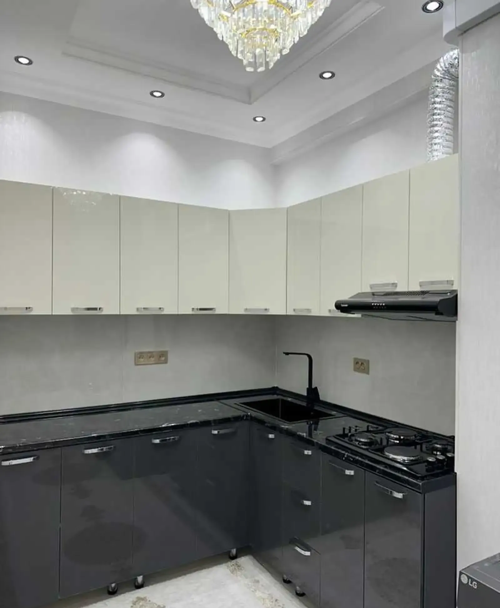 2-комн. квартира, 5 этаж, 80м², И.Сомони — фото 8