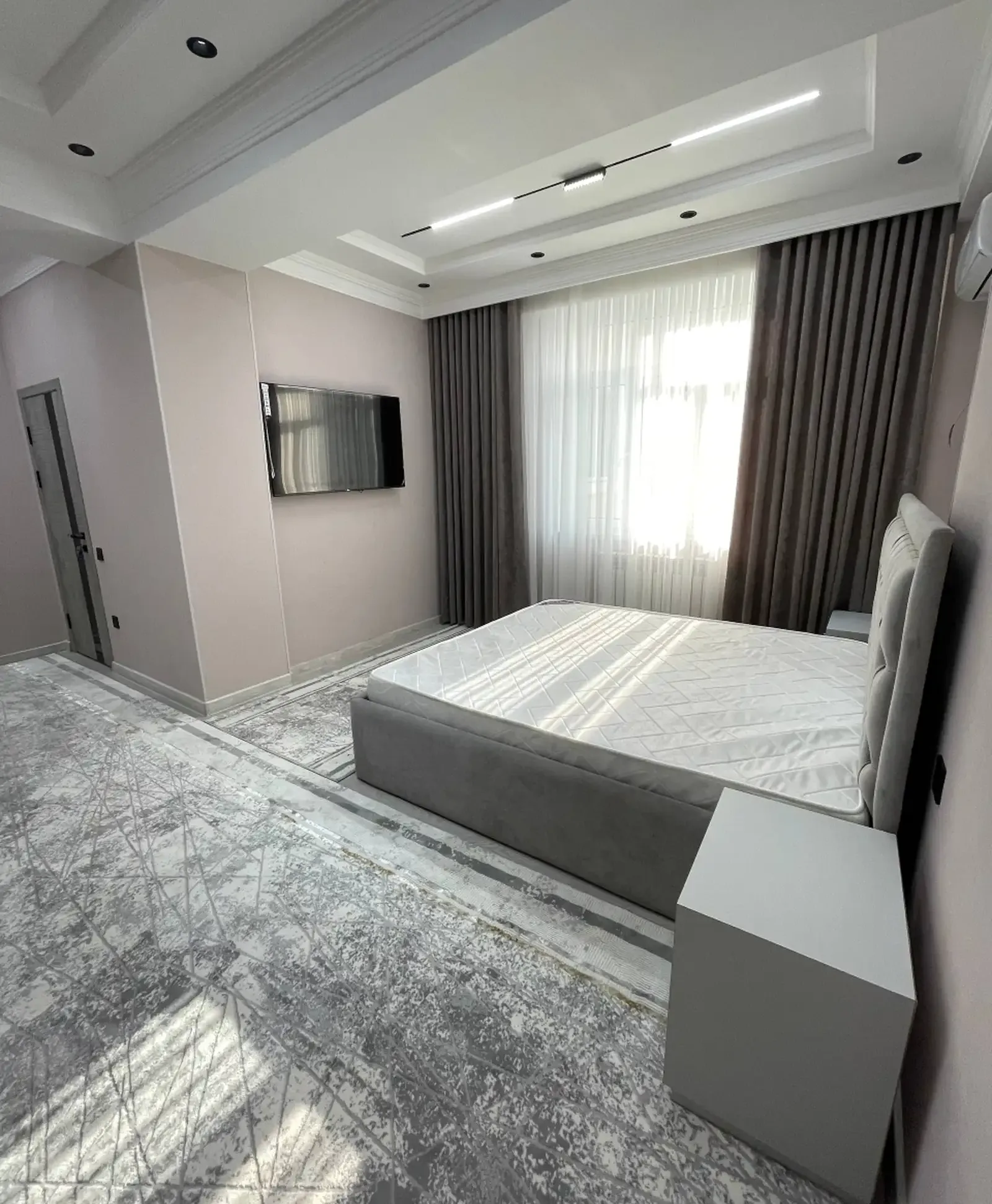 2-комн. квартира, 3 этаж, 65 м², Сино