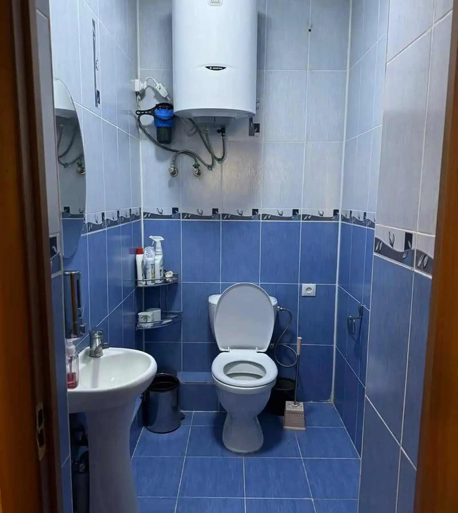 2-комн. квартира, 6 этаж, 97м², сино