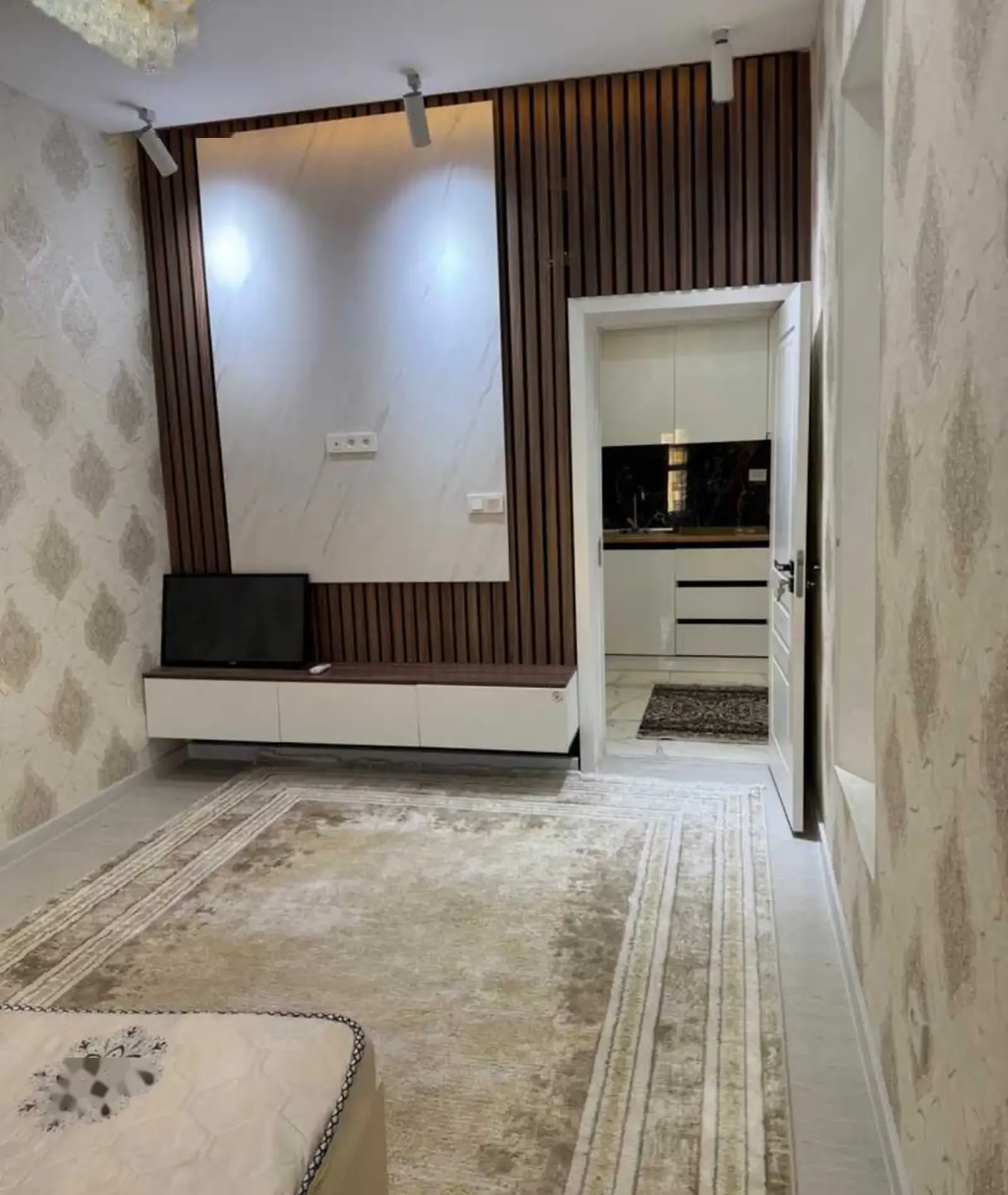 2-комн. квартира, 11 этаж, 50м², сино
