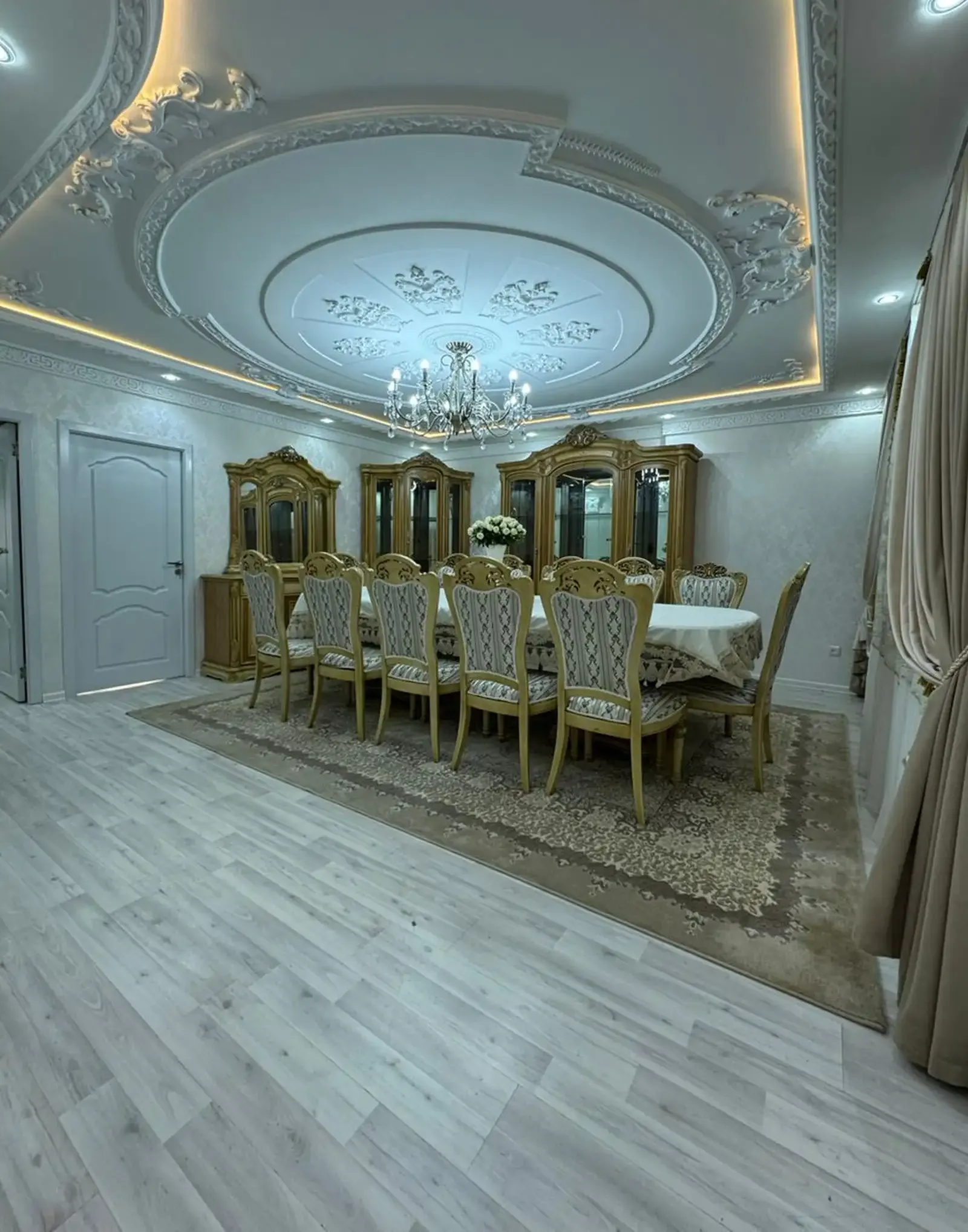 6-комн. квартира, 6 этаж, 159 м², Дом Segafredo, ЦУМ
