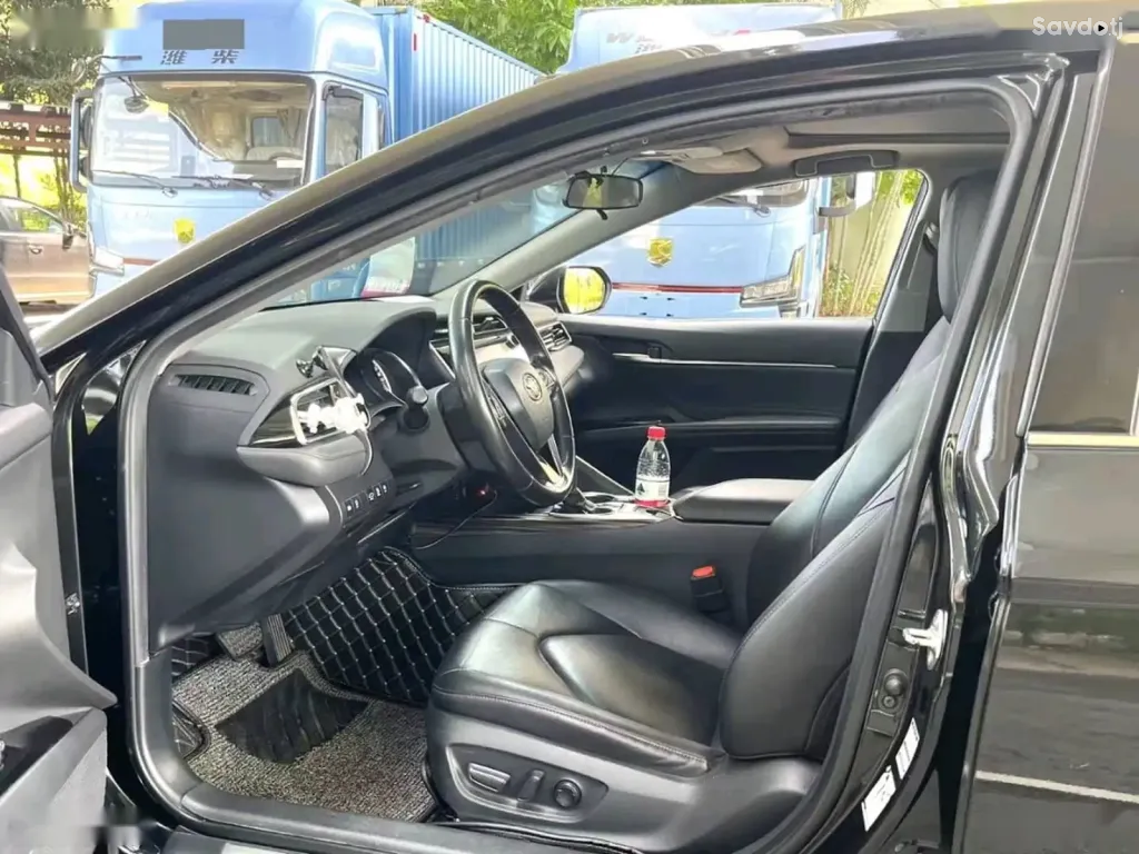 Toyota Camry, 2019