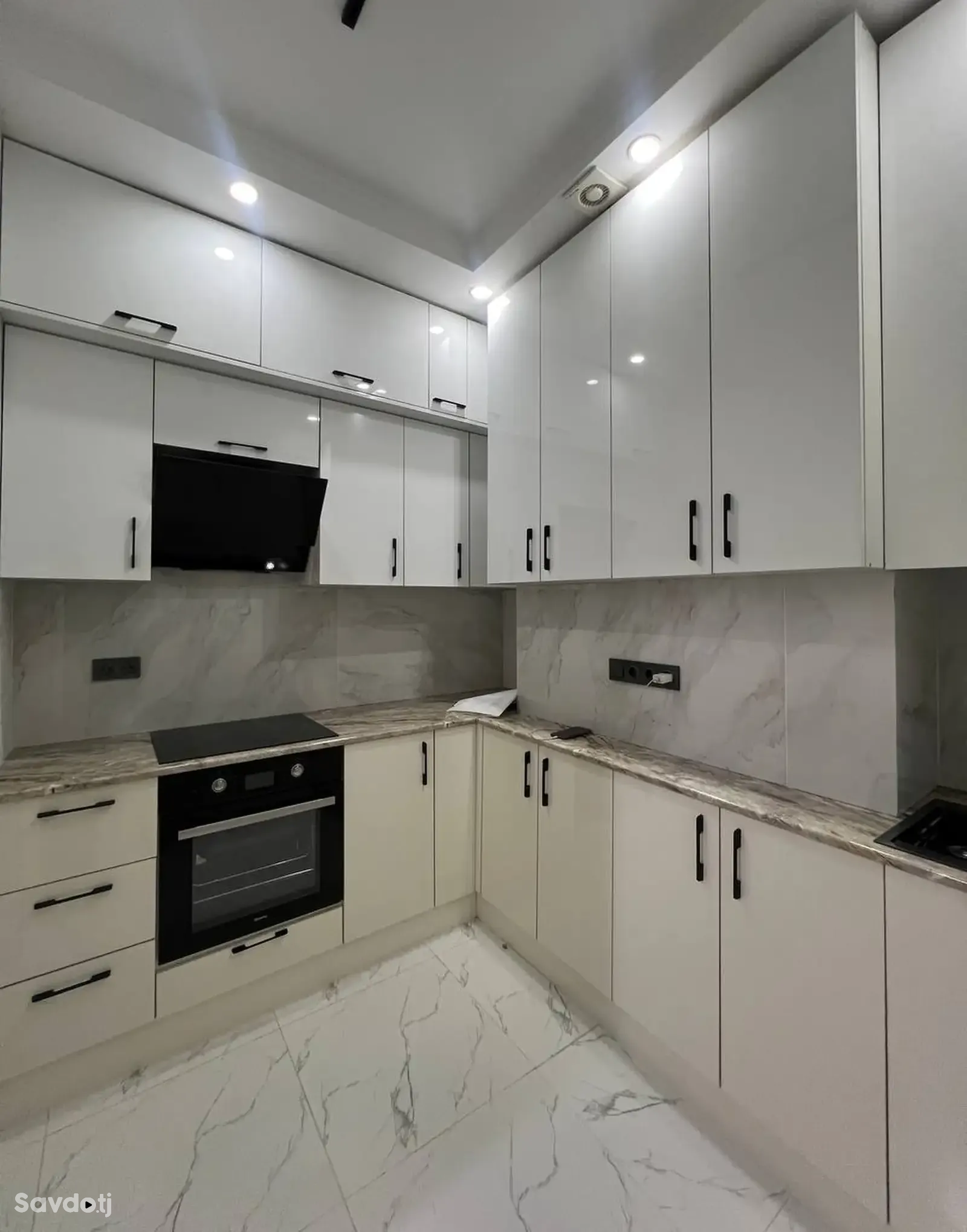 1-комн. квартира, 12 этаж, 44 м², Шохмансур