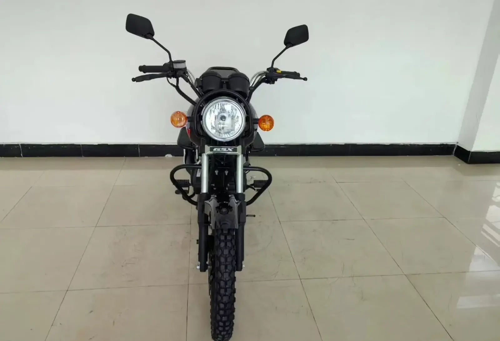 Мотоцикл Супер Boxer GSX200