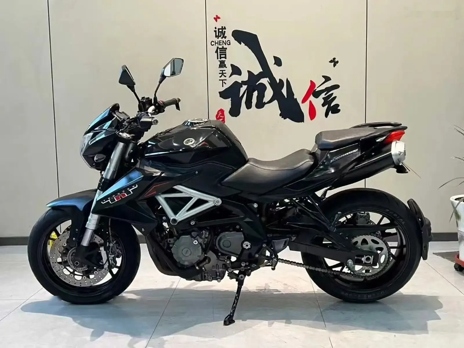 Мотоцикл Kawasaki — фото 3