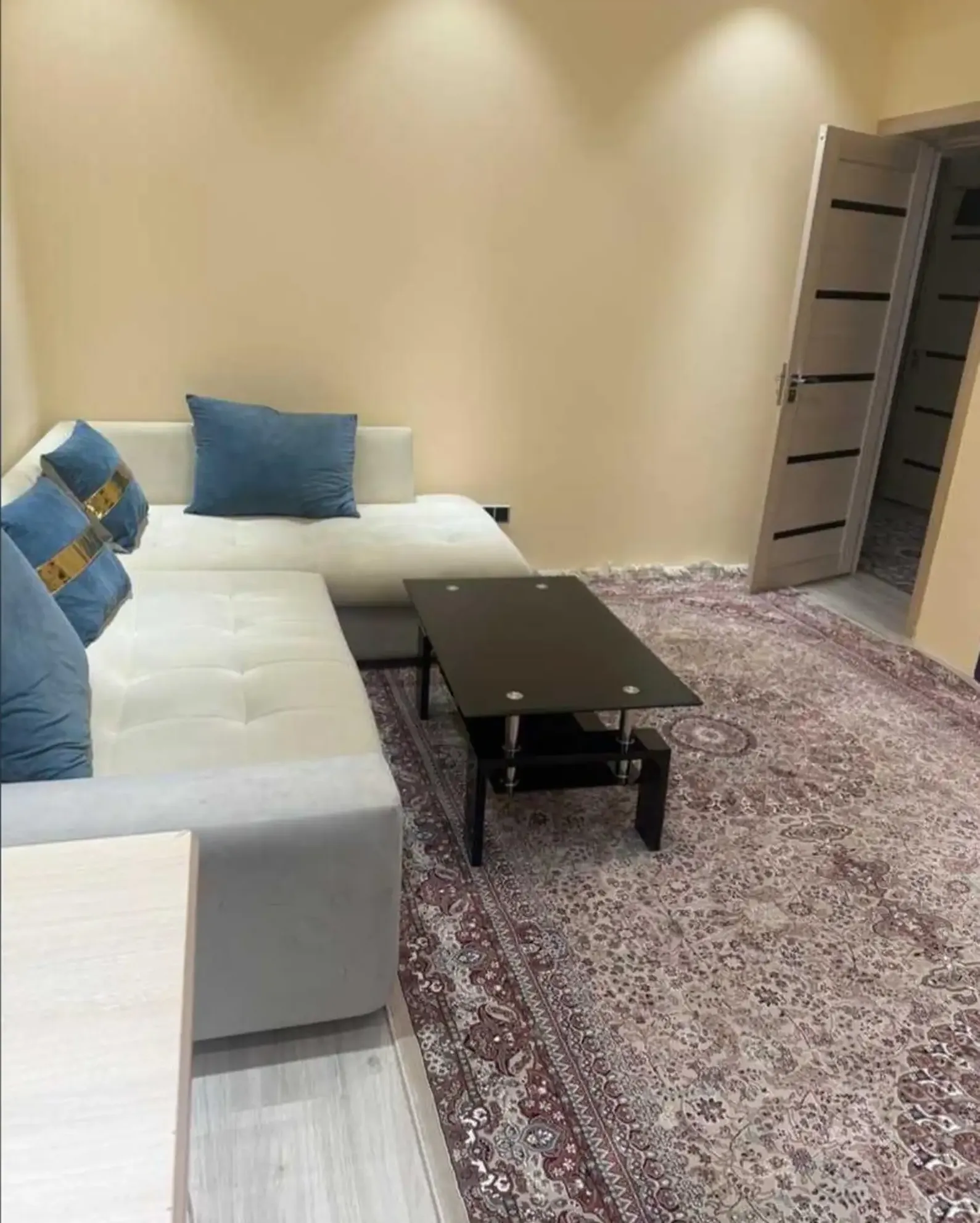 2-комн. квартира, 9 этаж, 57м², Сомони — фото 3