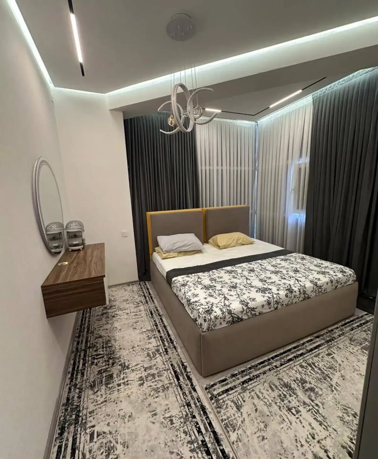3-комн. квартира, 9 этаж, 76 м², Фирдавси — фото 2