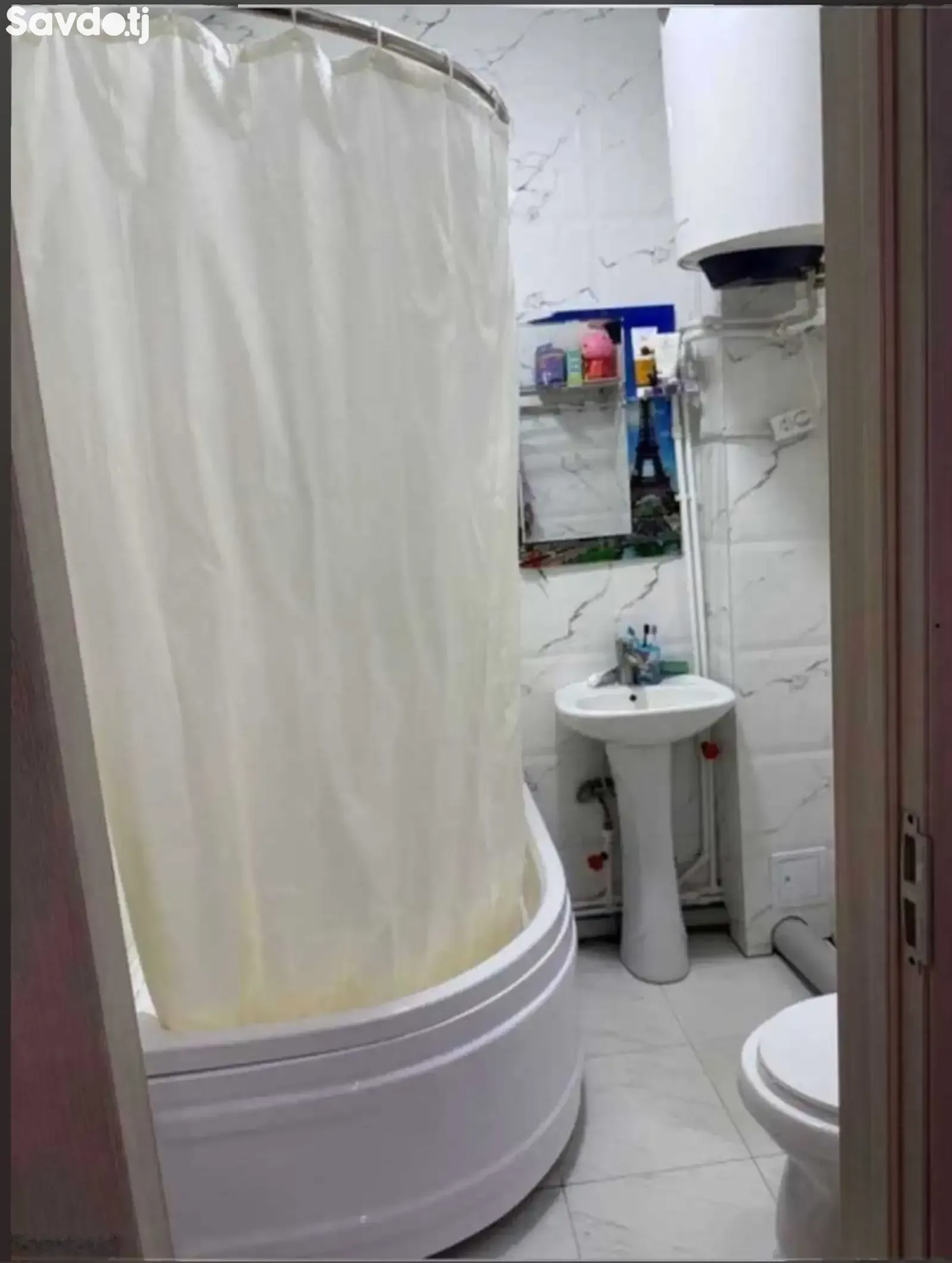 2-комн. квартира, 1 этаж, 60 м², 8 мкр