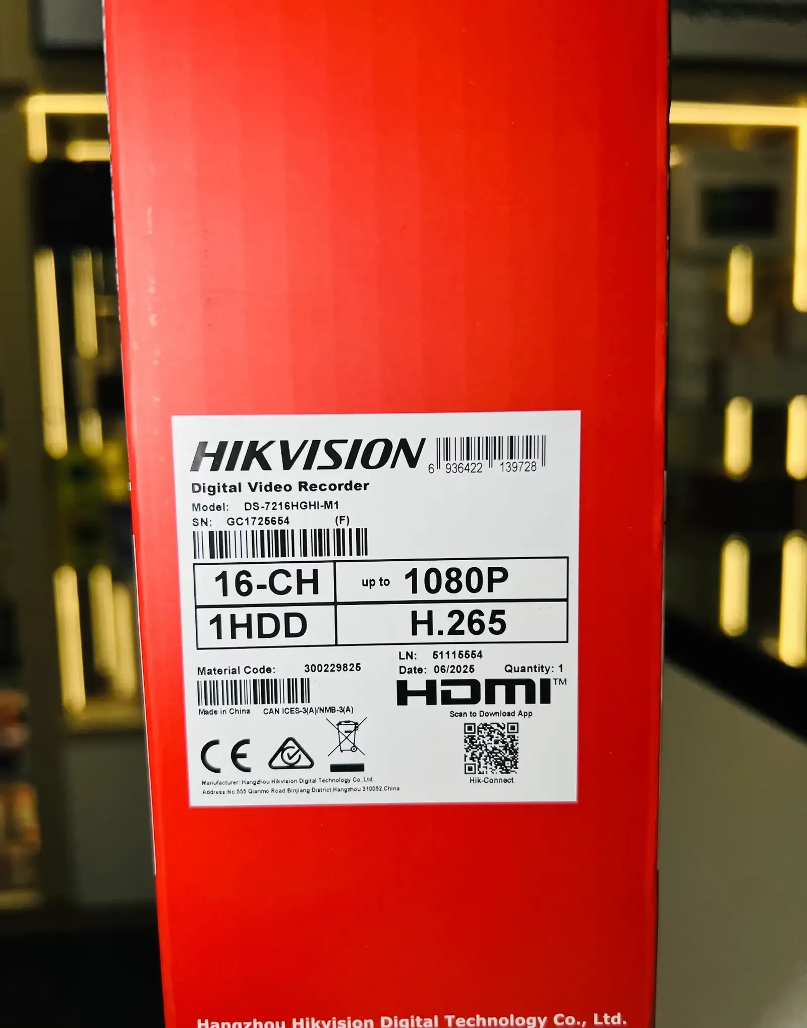 Видеорегистратор Hikvision DVR DS-7216HGHI-M1/TSTD