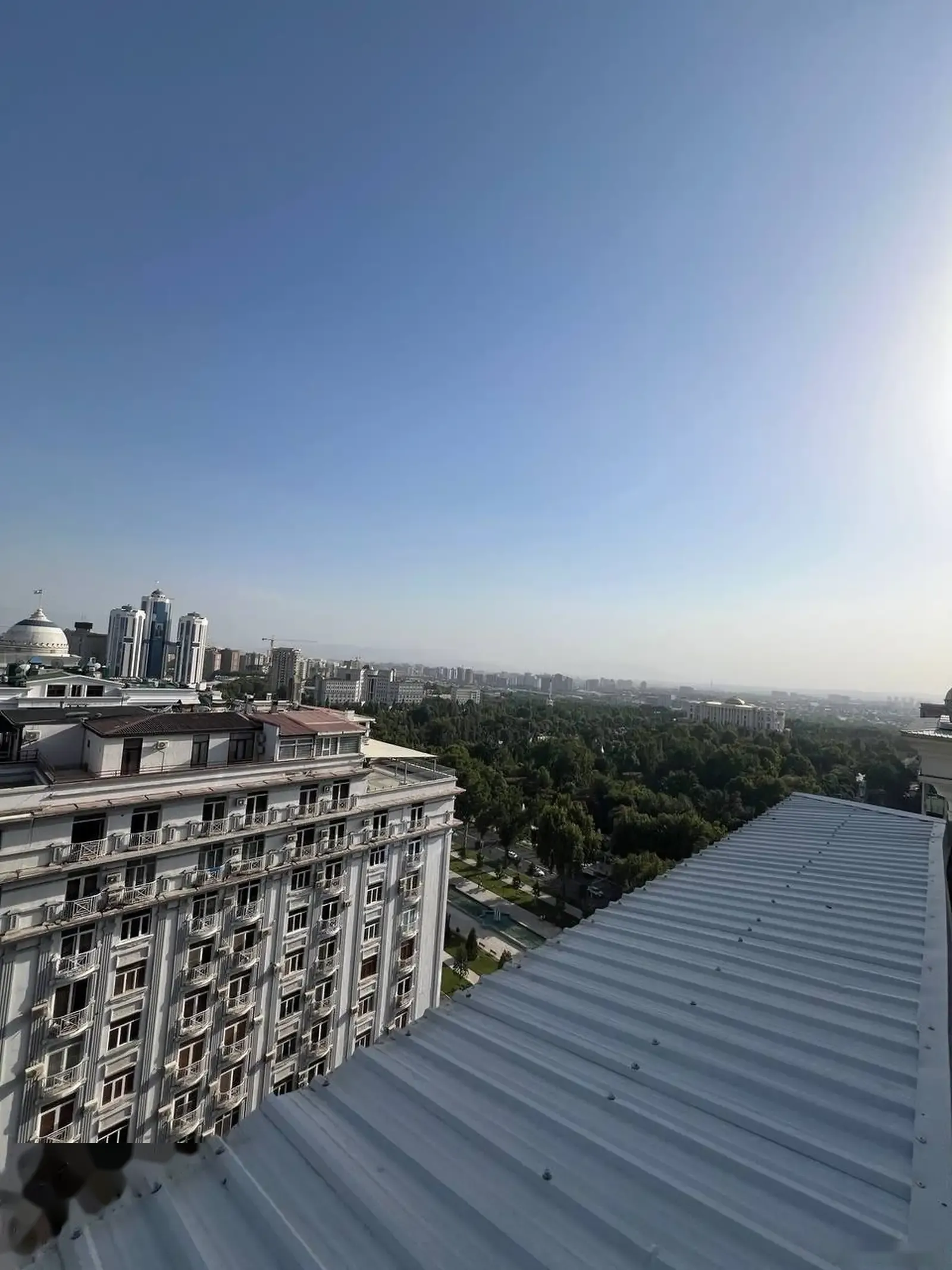 3-комн. квартира, 17 этаж, 151 м², И. Сомони — фото 8